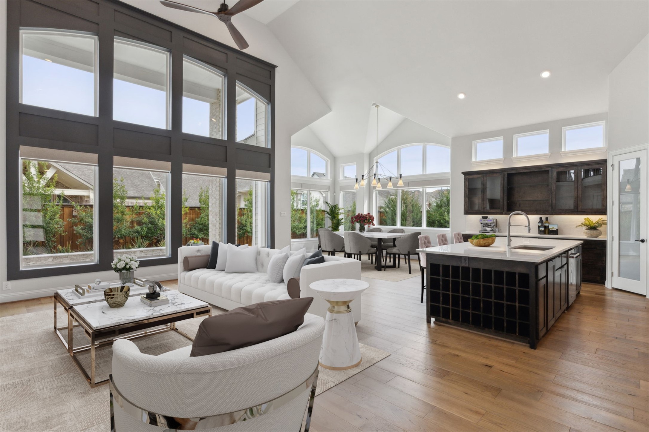 1609 Colonnade Court