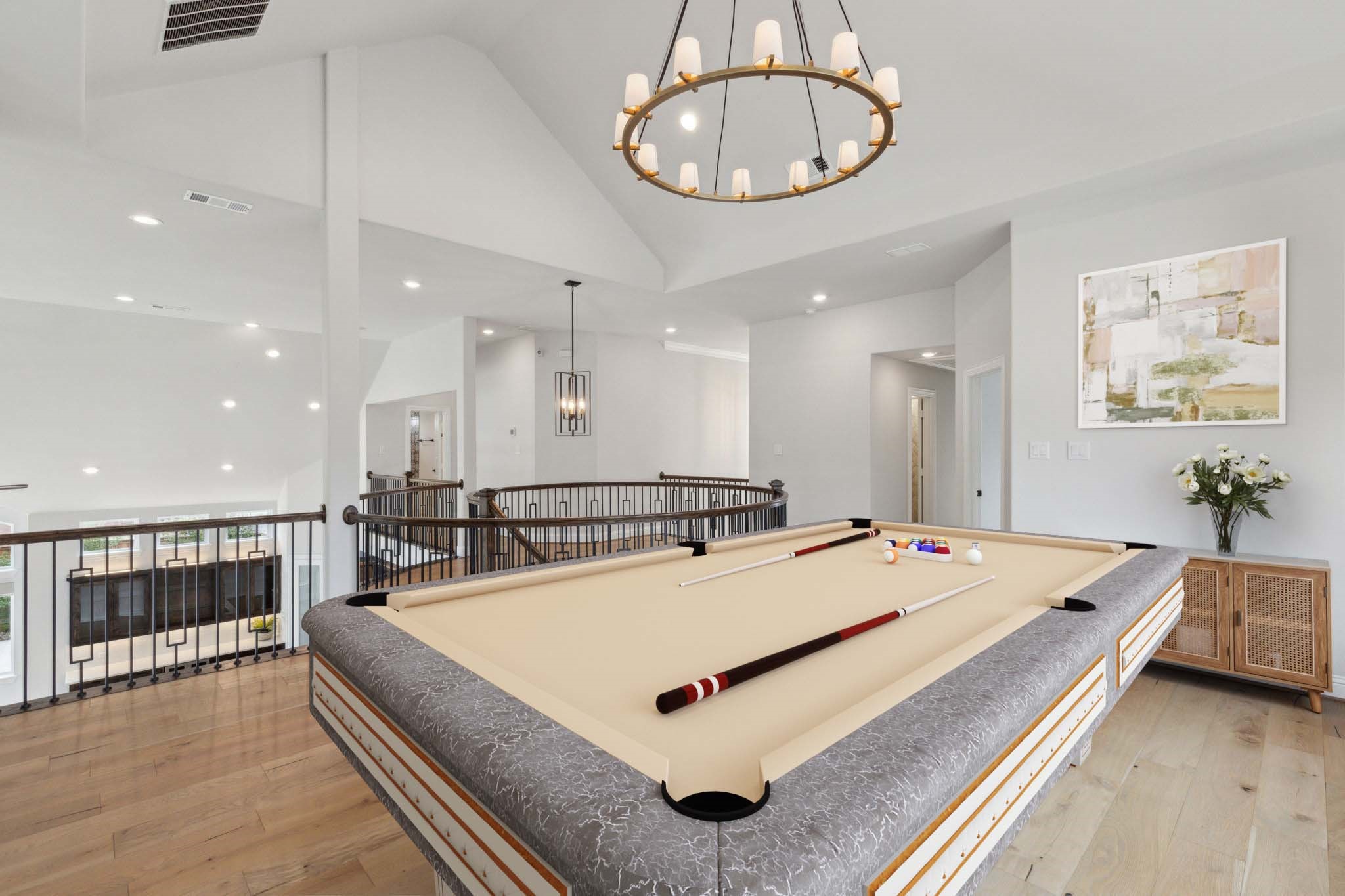 1609 Colonnade Court
