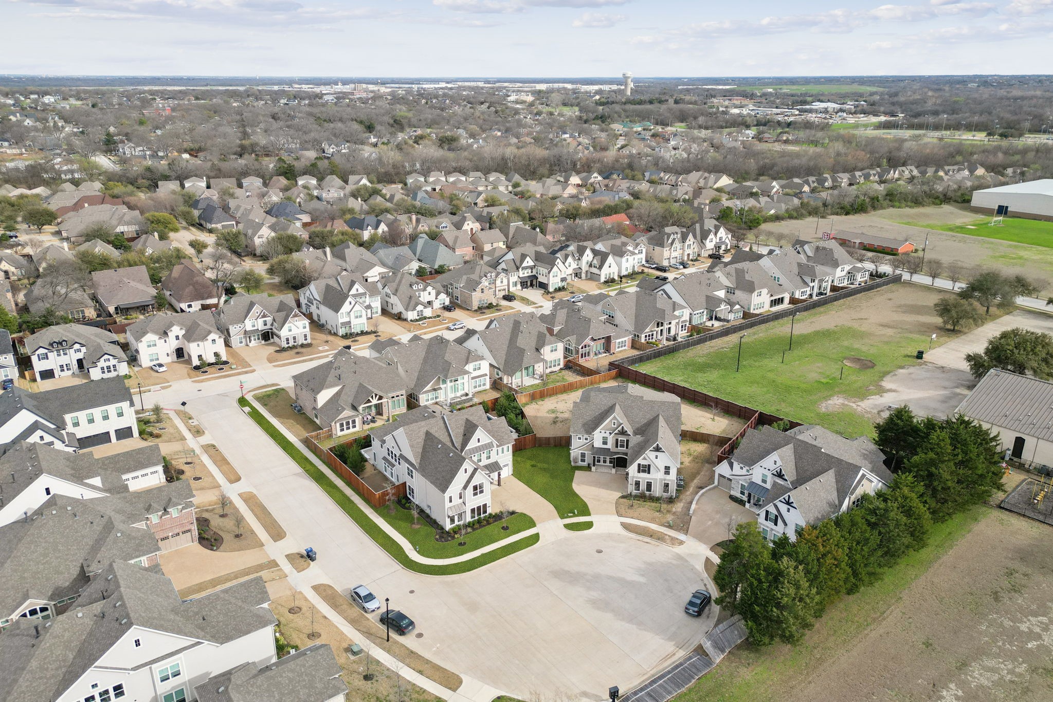 1609 Colonnade Court