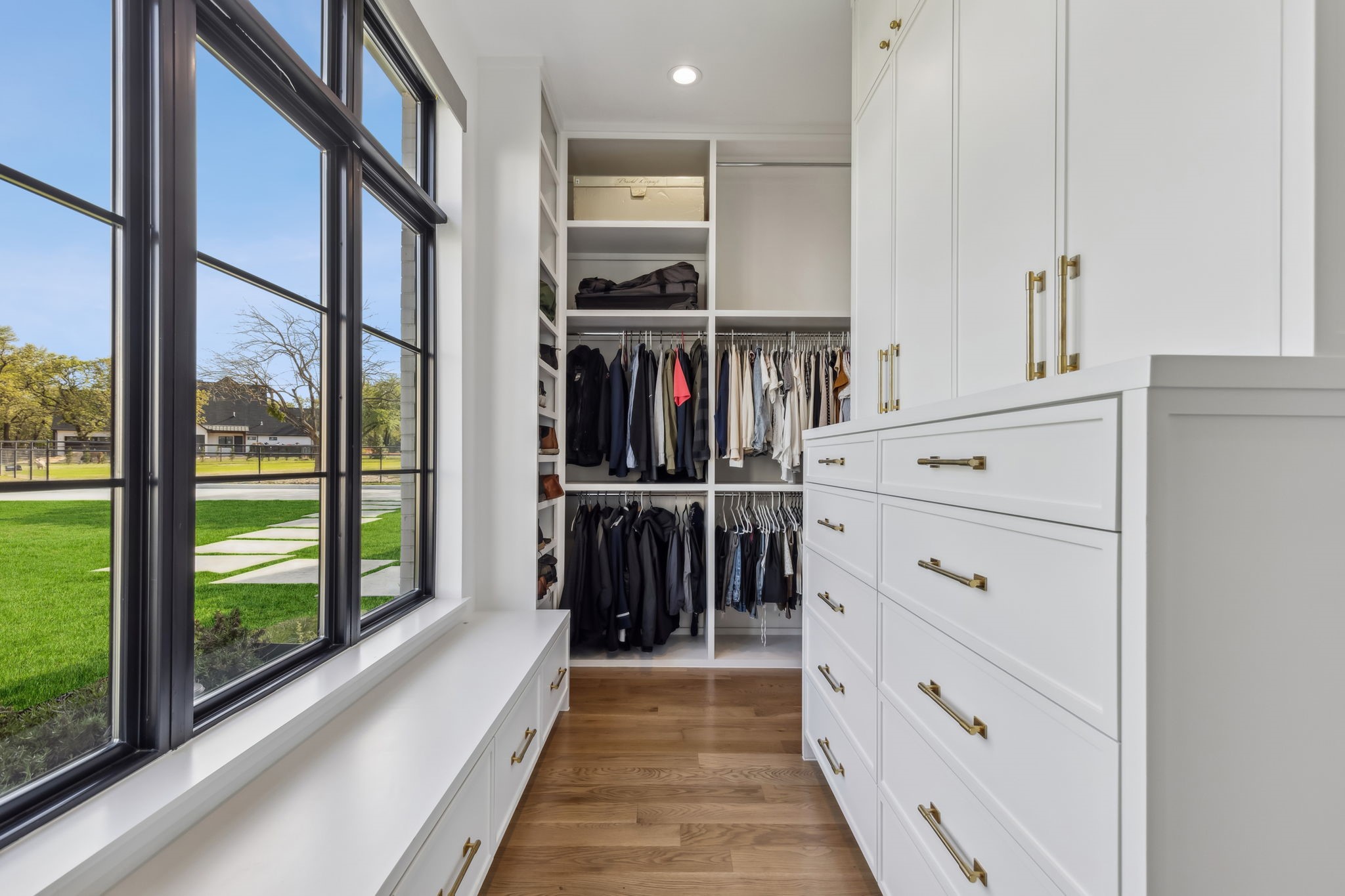 1817 Creekview Court