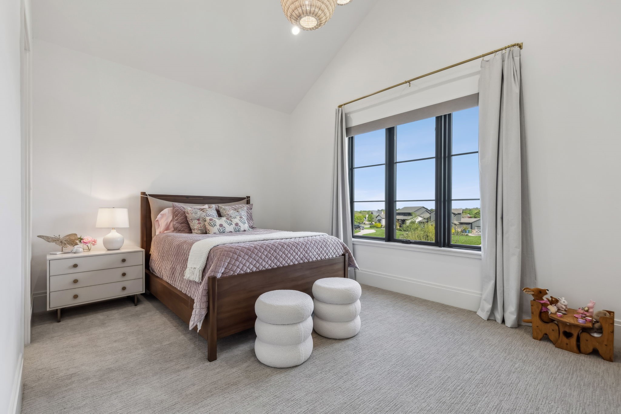 1817 Creekview Court