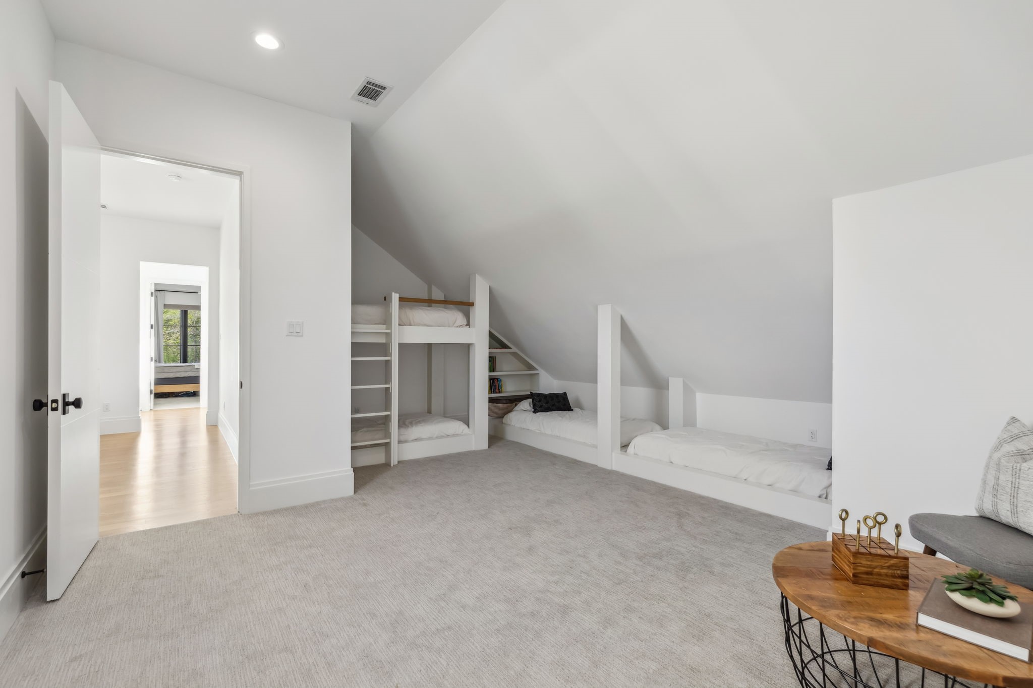 1817 Creekview Court