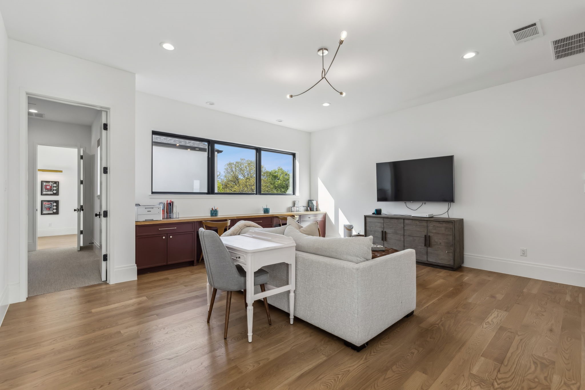 1817 Creekview Court
