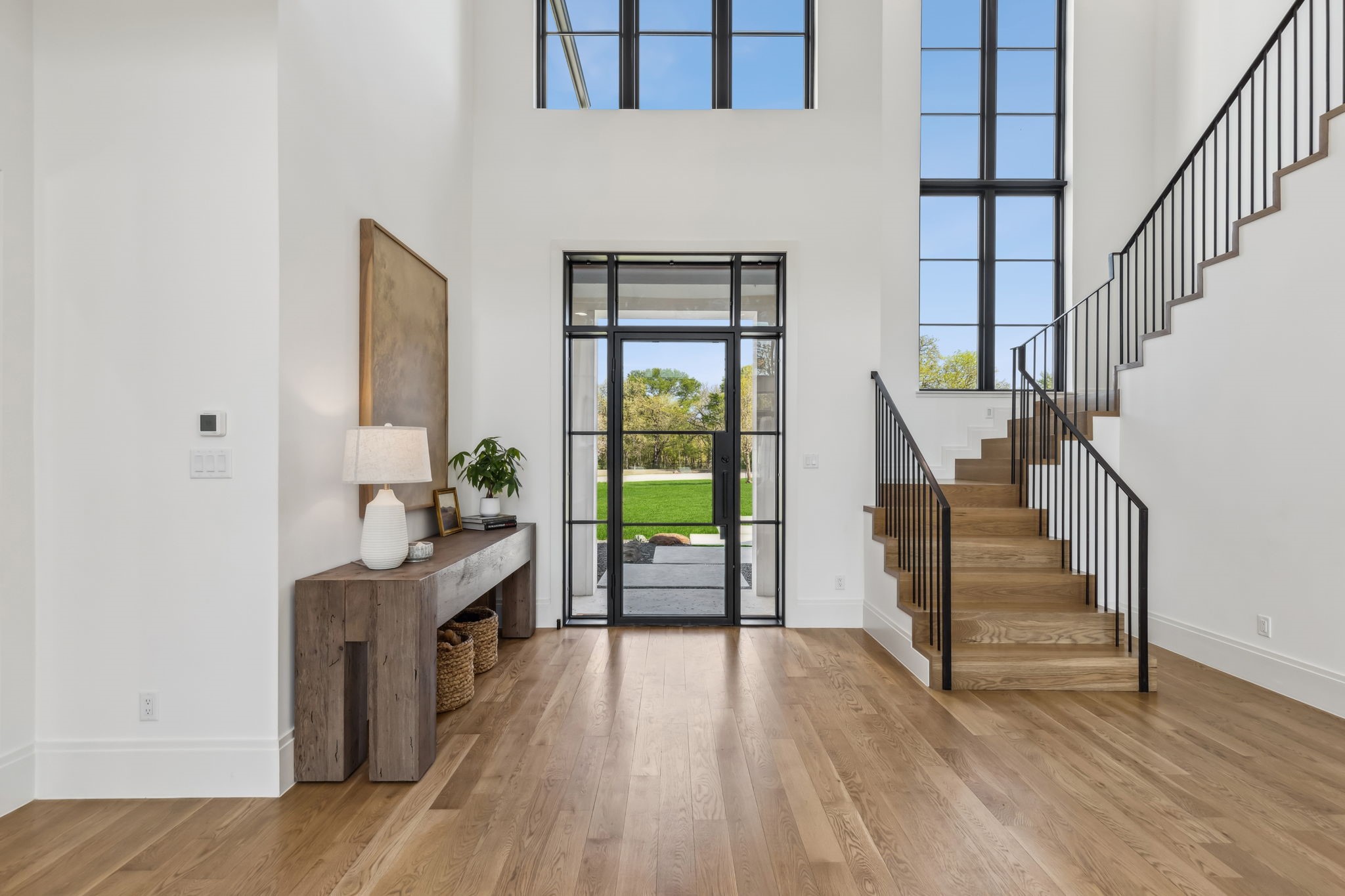 1817 Creekview Court