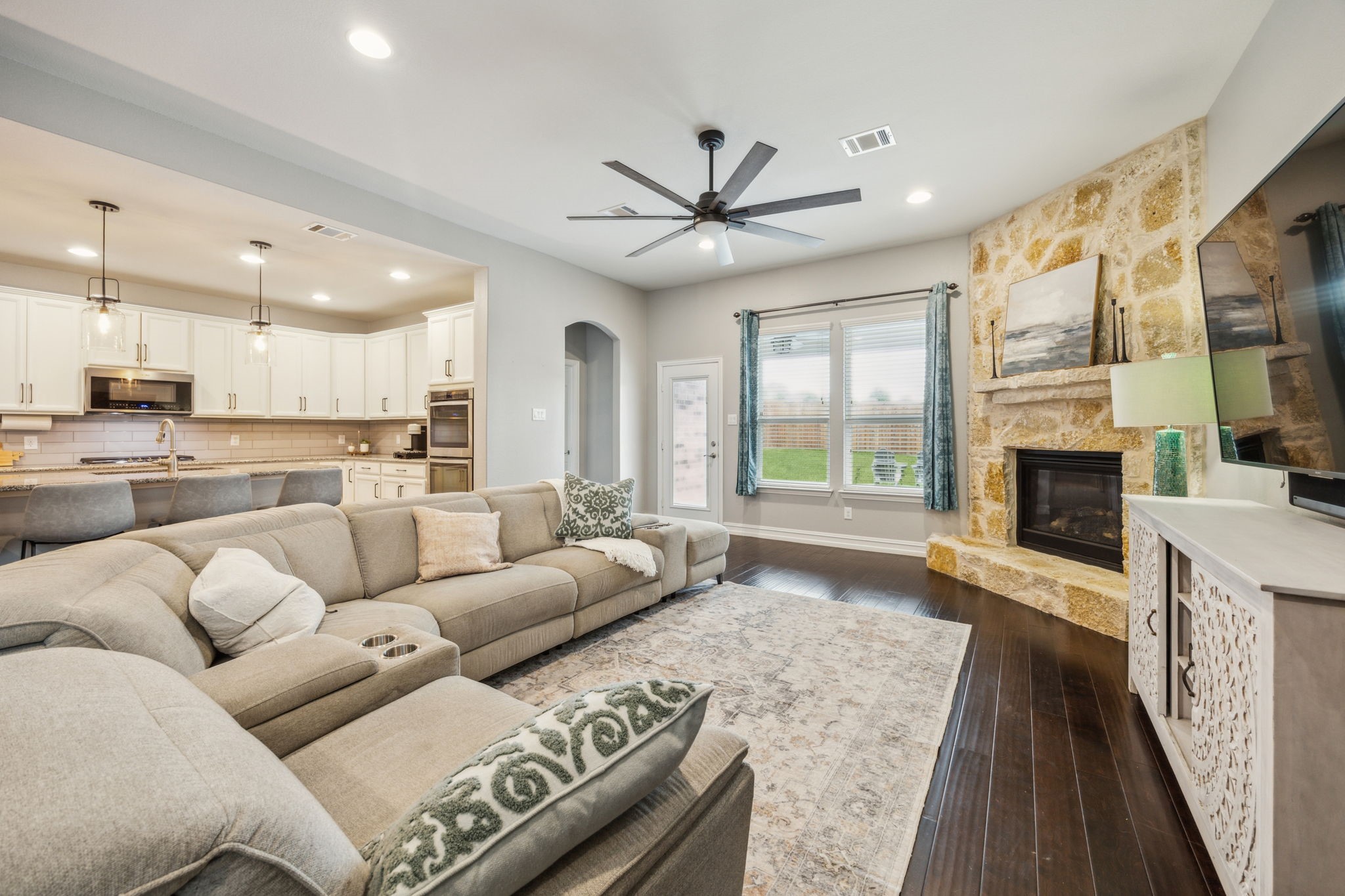 3322 Westborough Cove