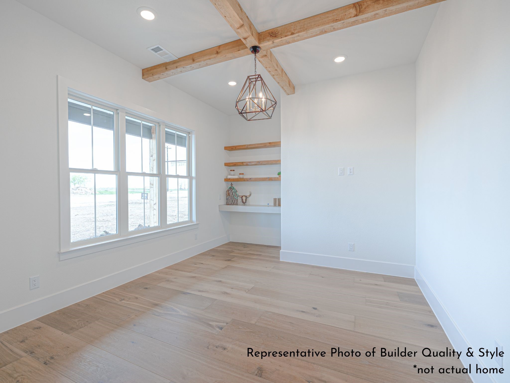 711 Hummingbird Lane