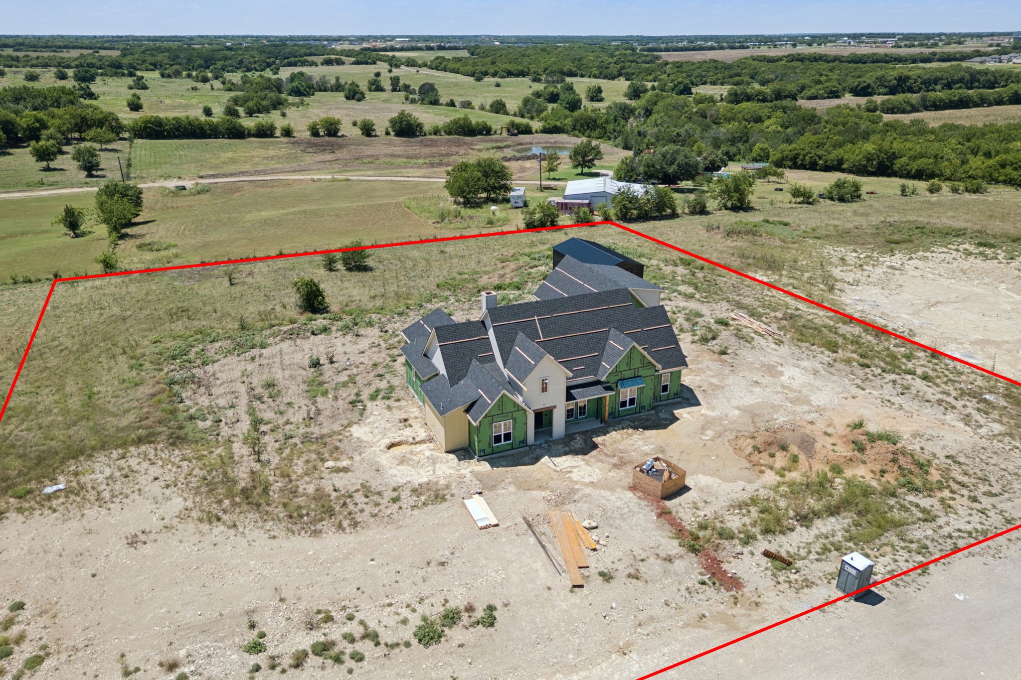 711 Hummingbird Lane