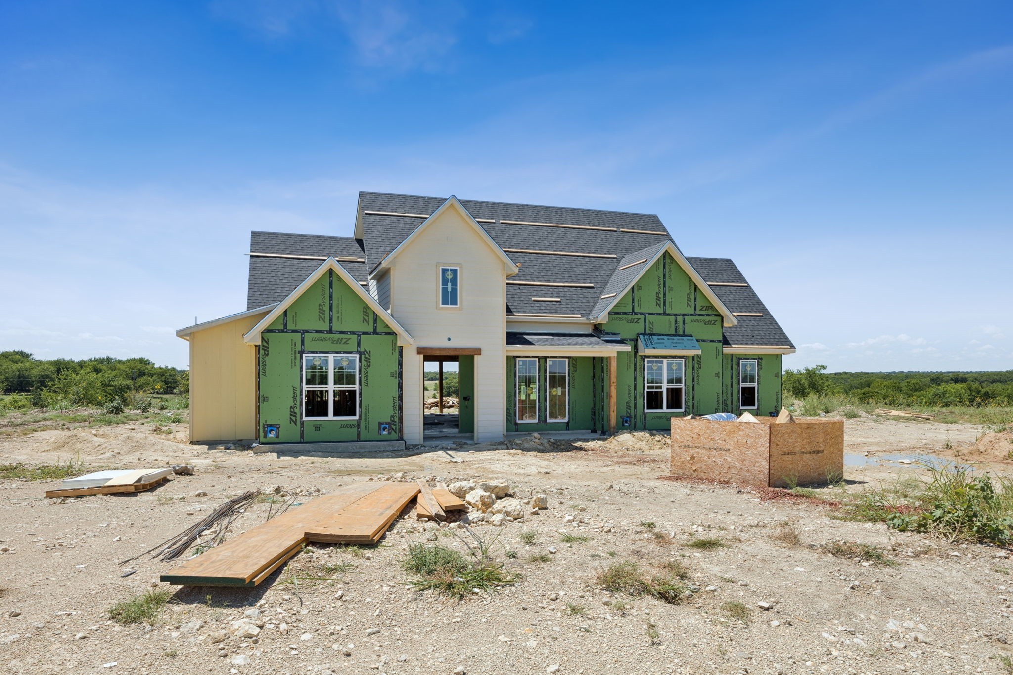711 Hummingbird Lane