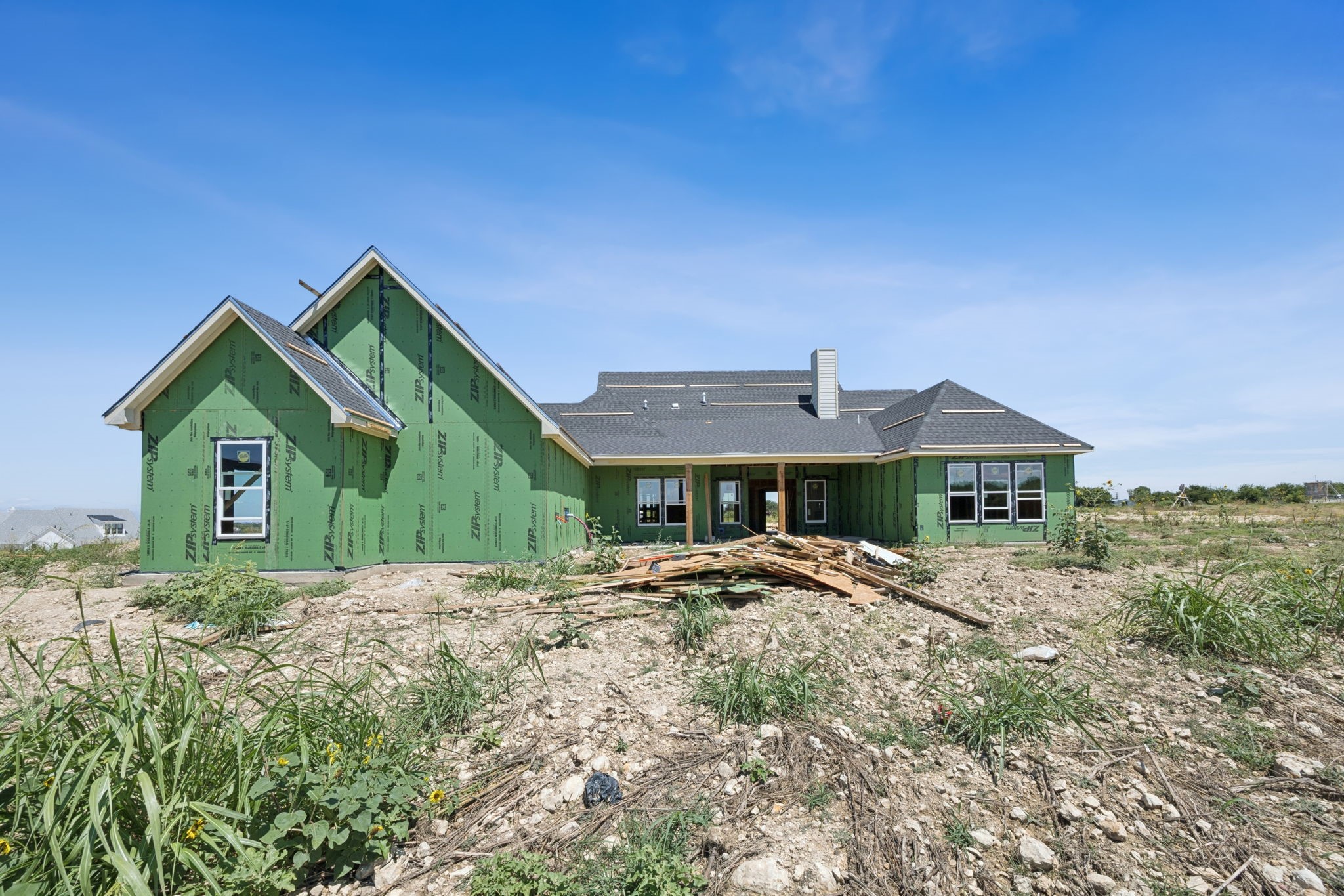 711 Hummingbird Lane