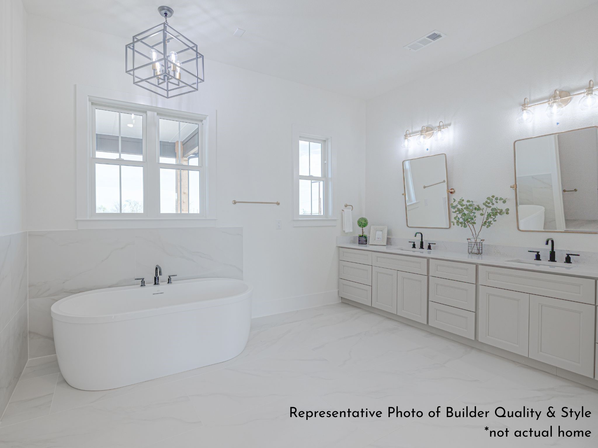 711 Hummingbird Lane