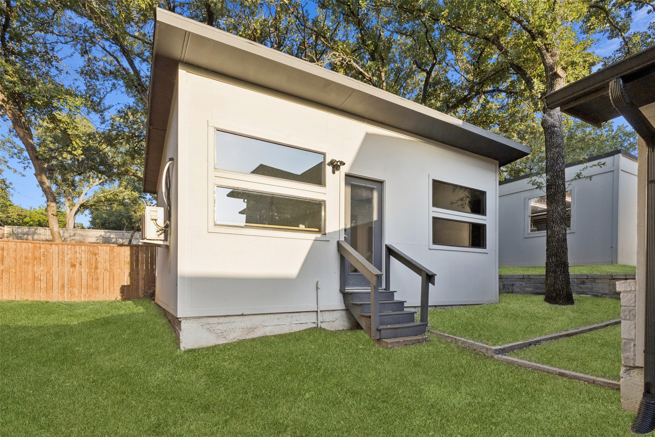 9132 Choctaw Trail