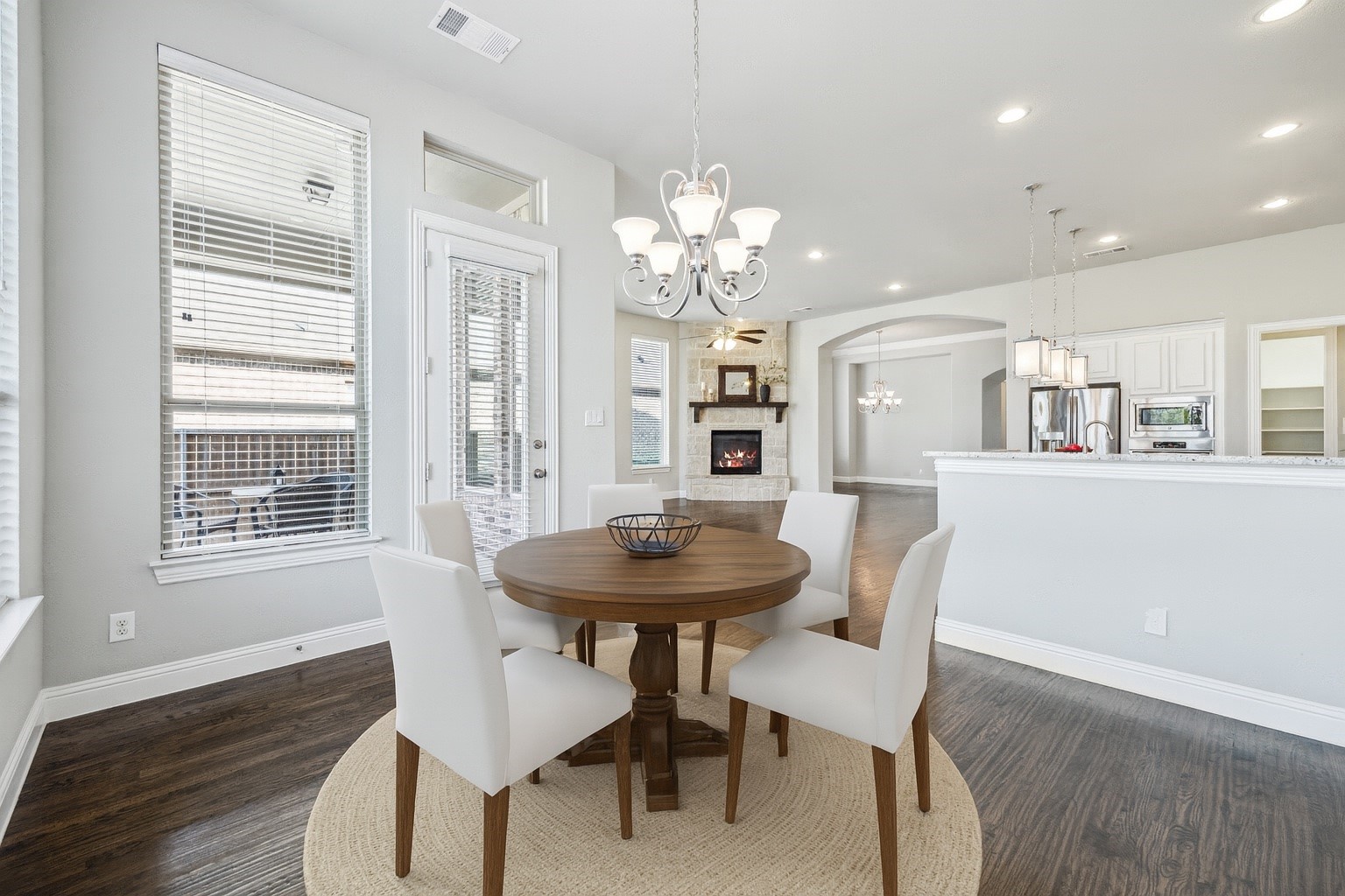 6313 Savannah Oak Trail