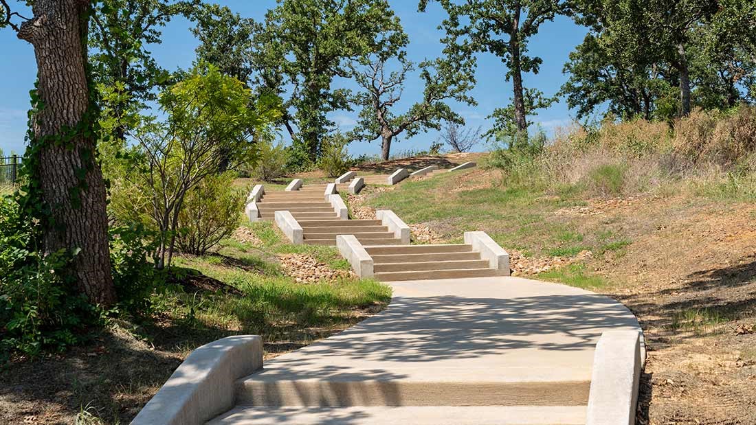 6313 Savannah Oak Trail