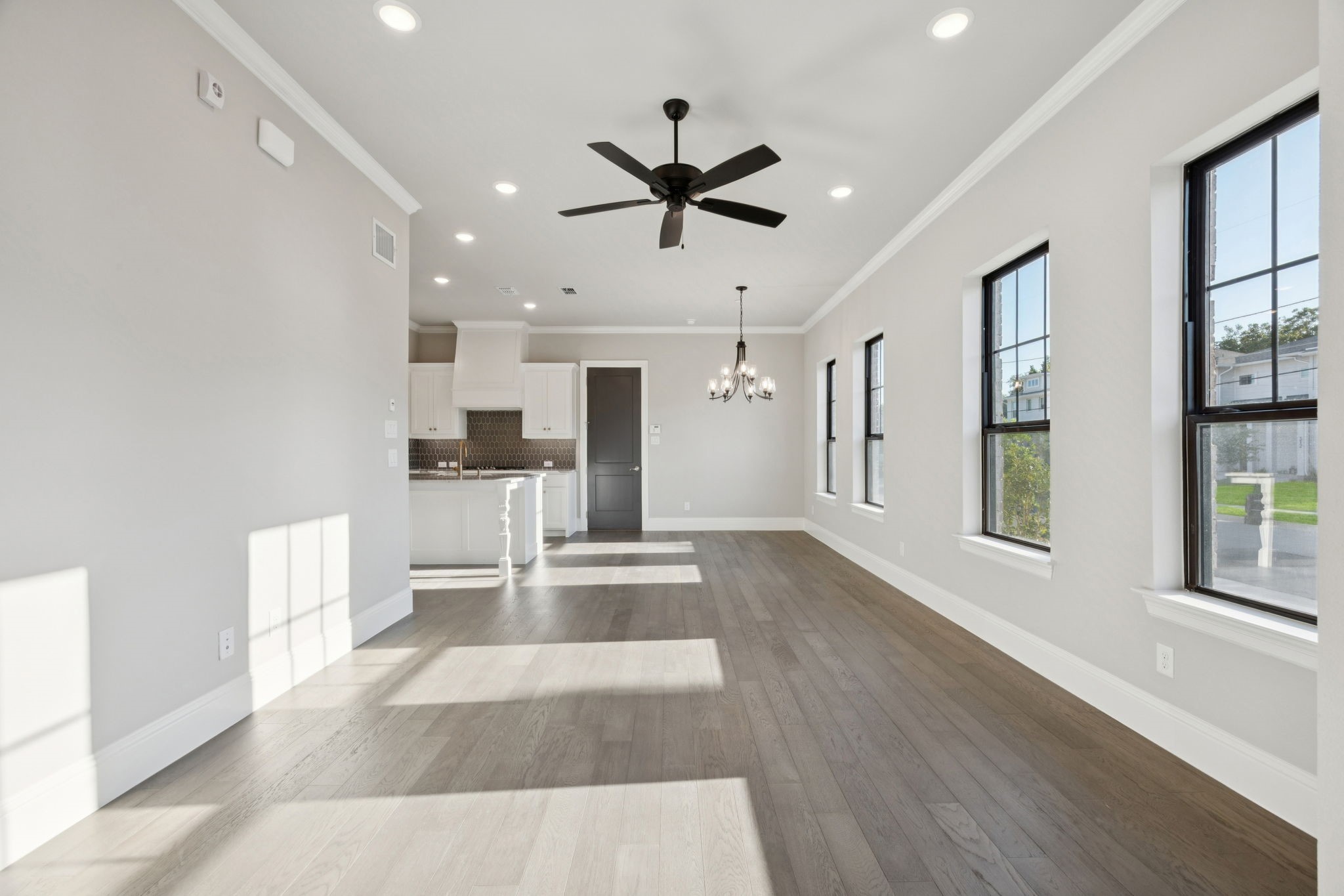 305 Sunset Lane 101