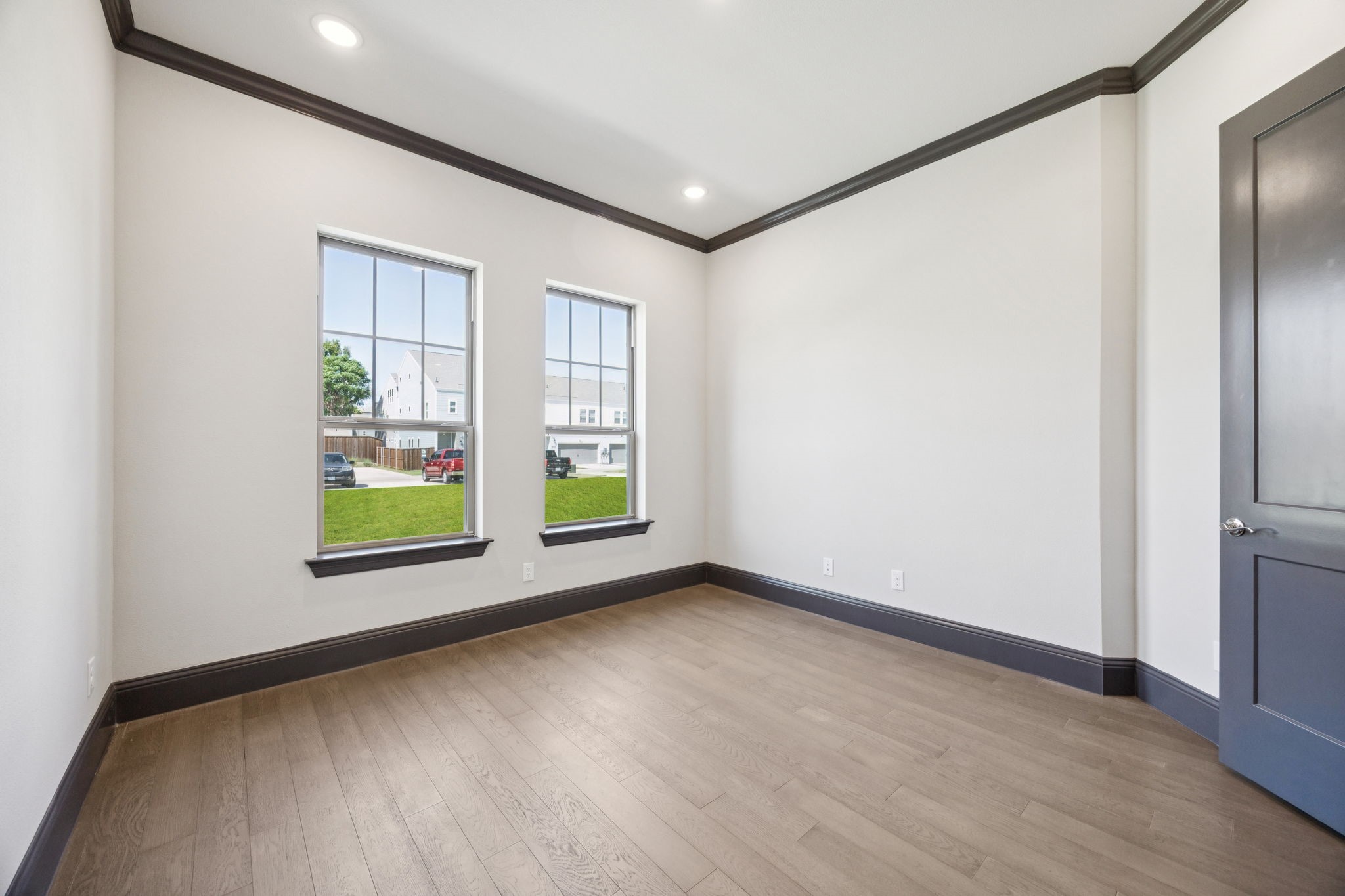 305 Sunset Lane 103