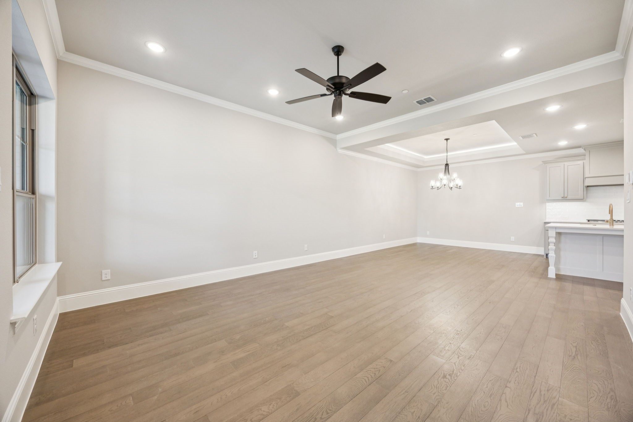 305 Sunset Lane 103
