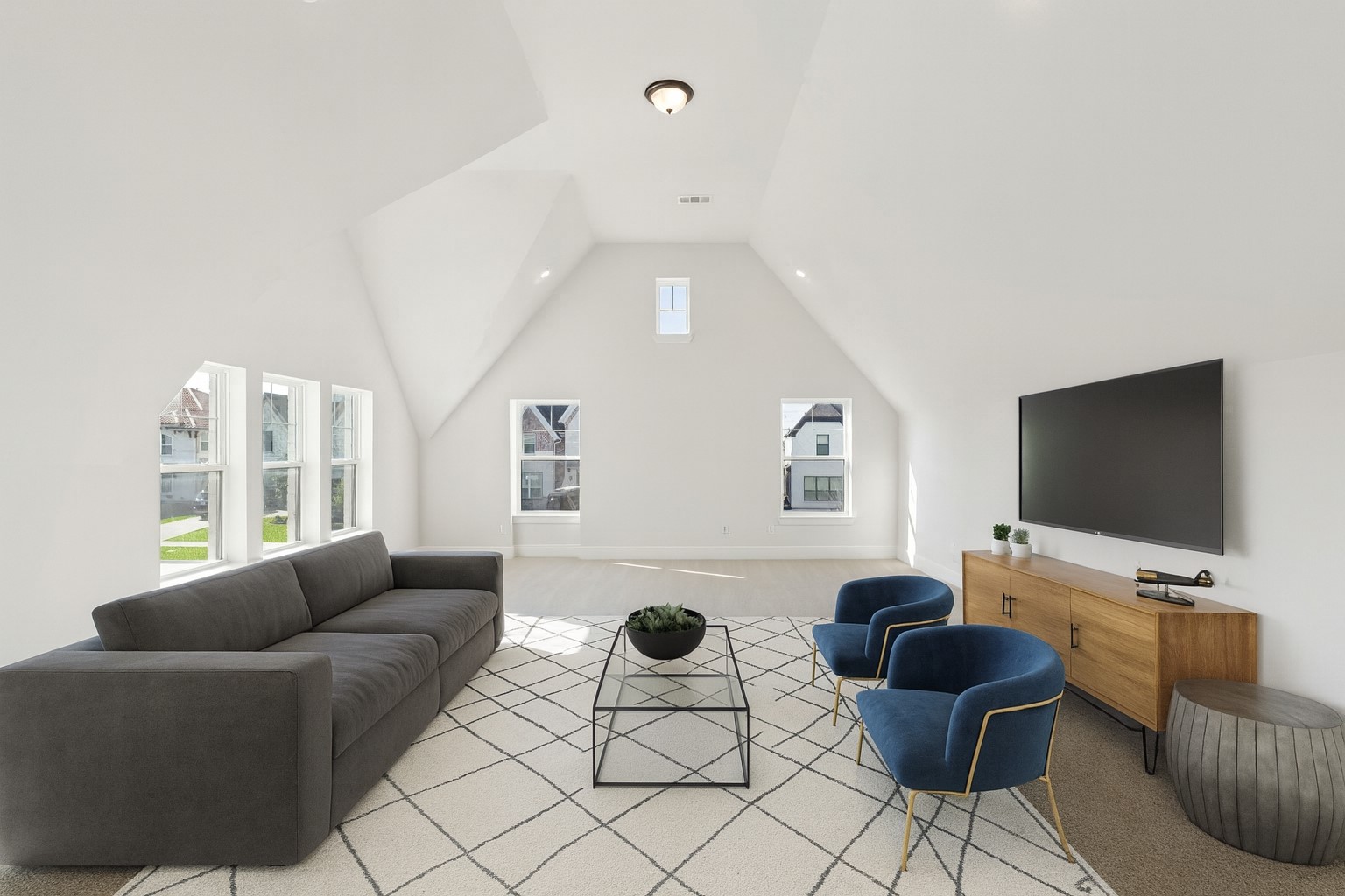 2366 Alcove Drive
