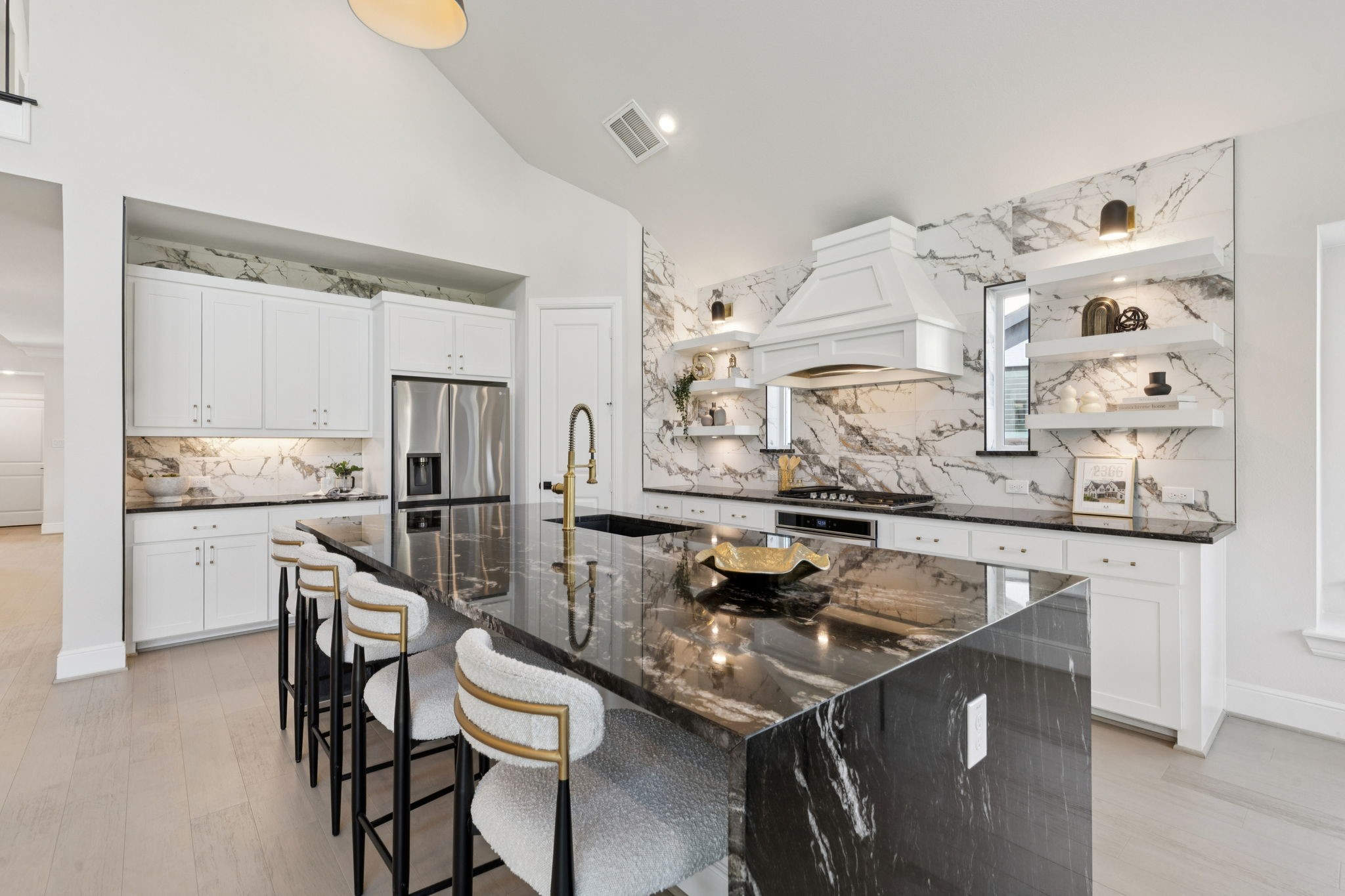 2366 Alcove Drive