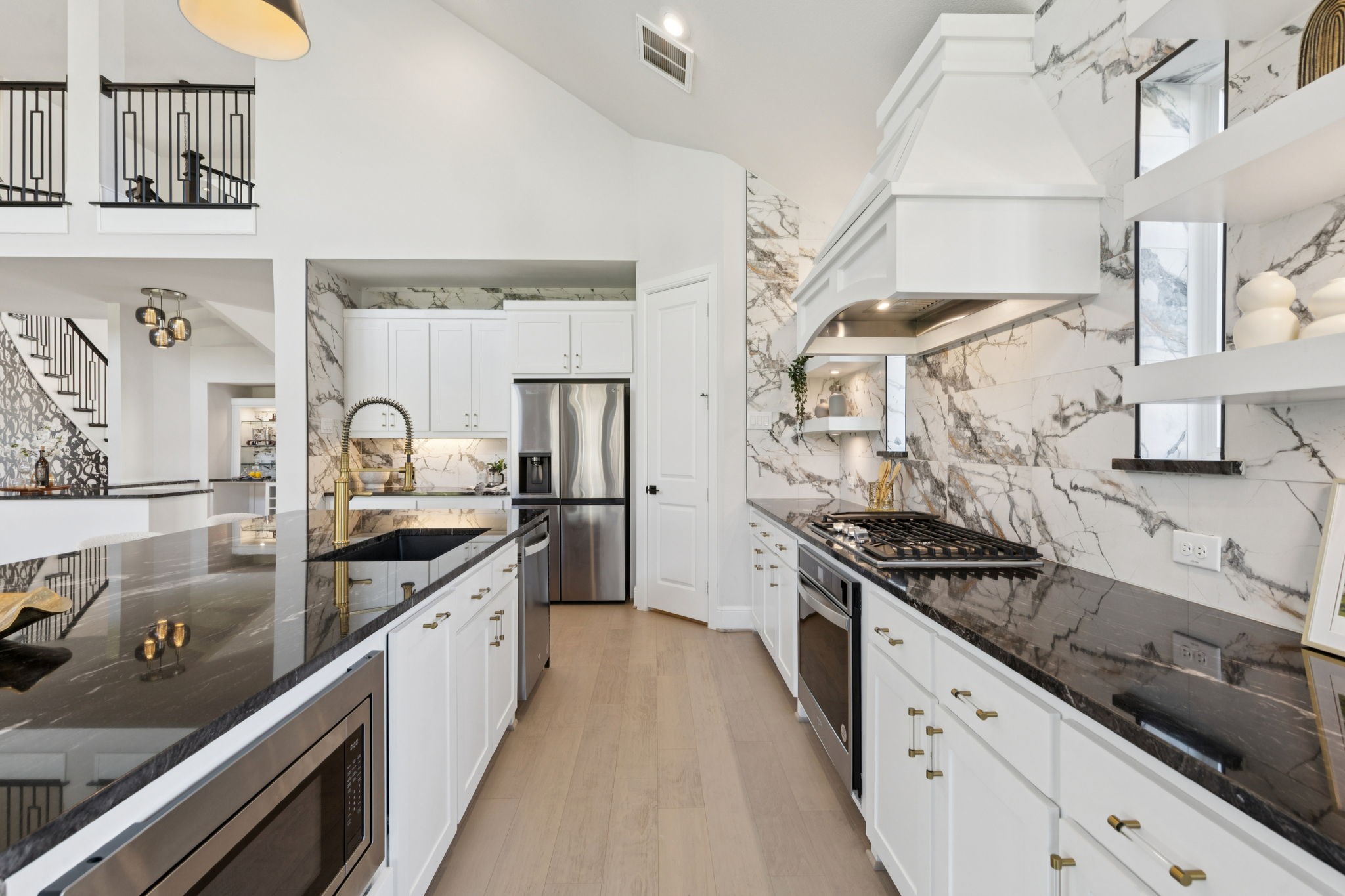 2366 Alcove Drive