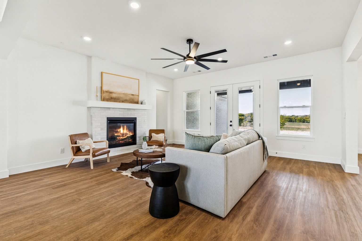 711 Hummingbird Lane