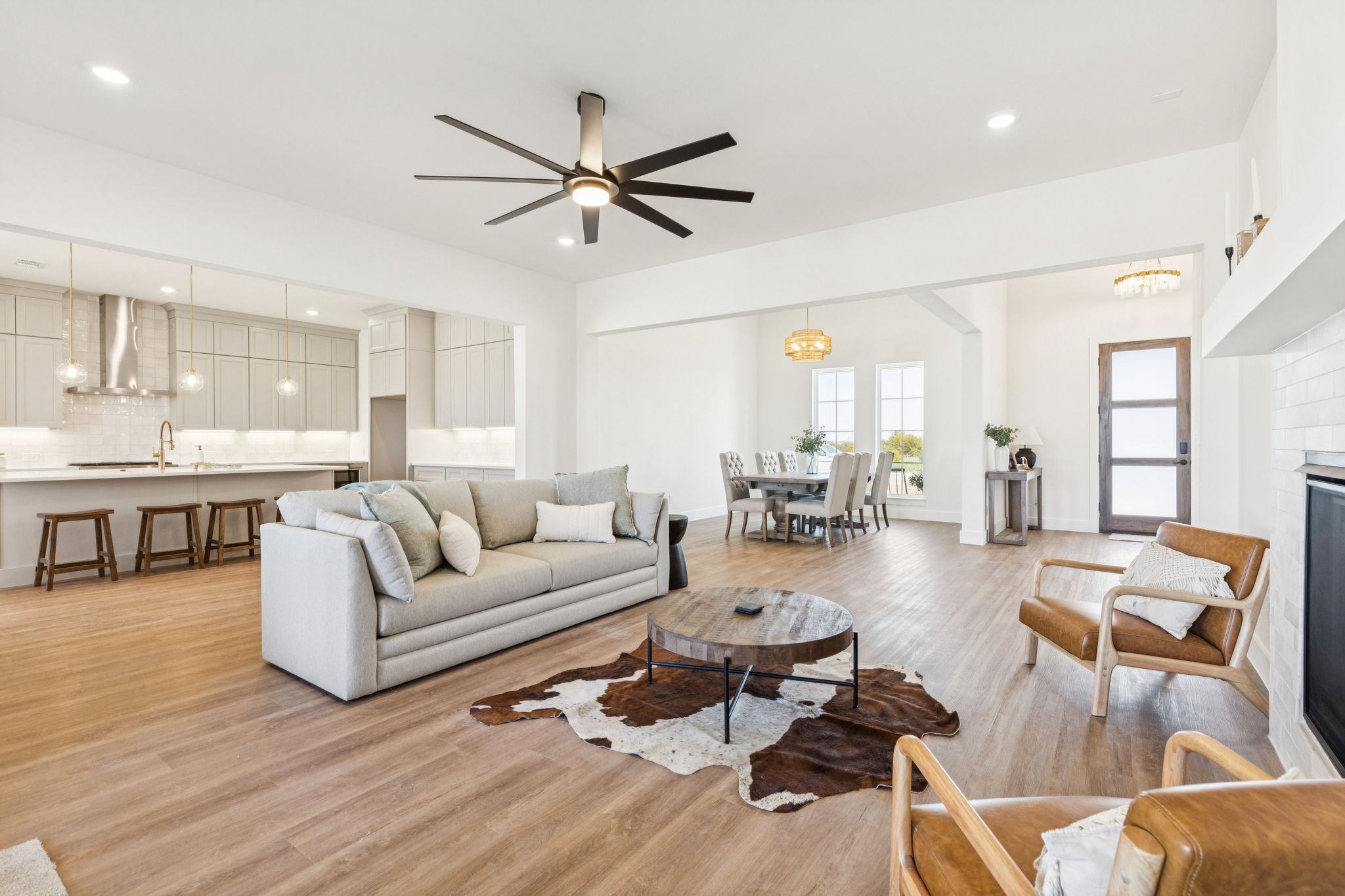 711 Hummingbird Lane