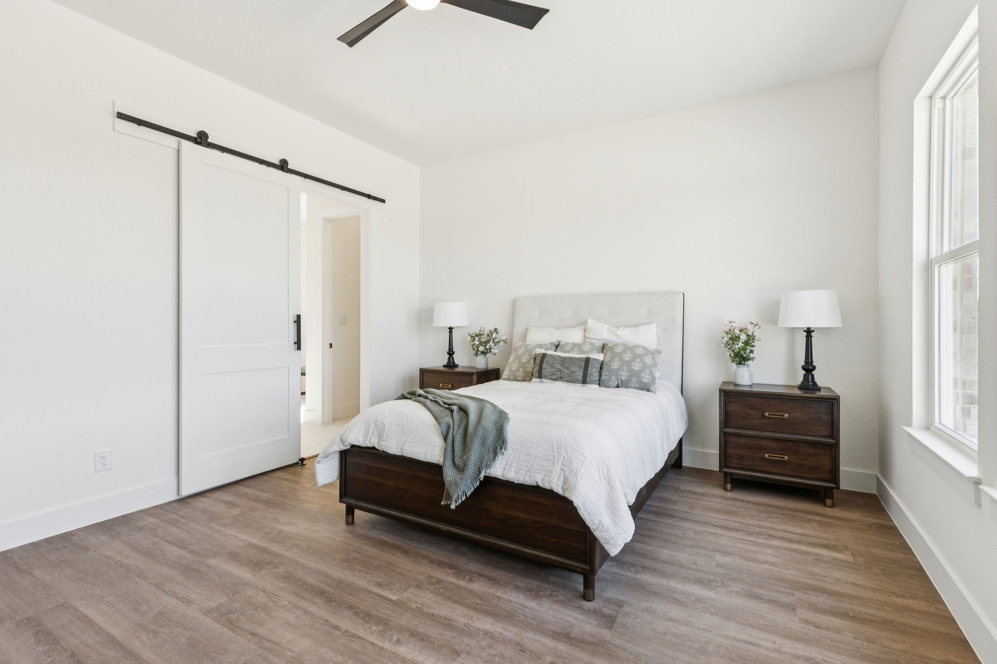 711 Hummingbird Lane