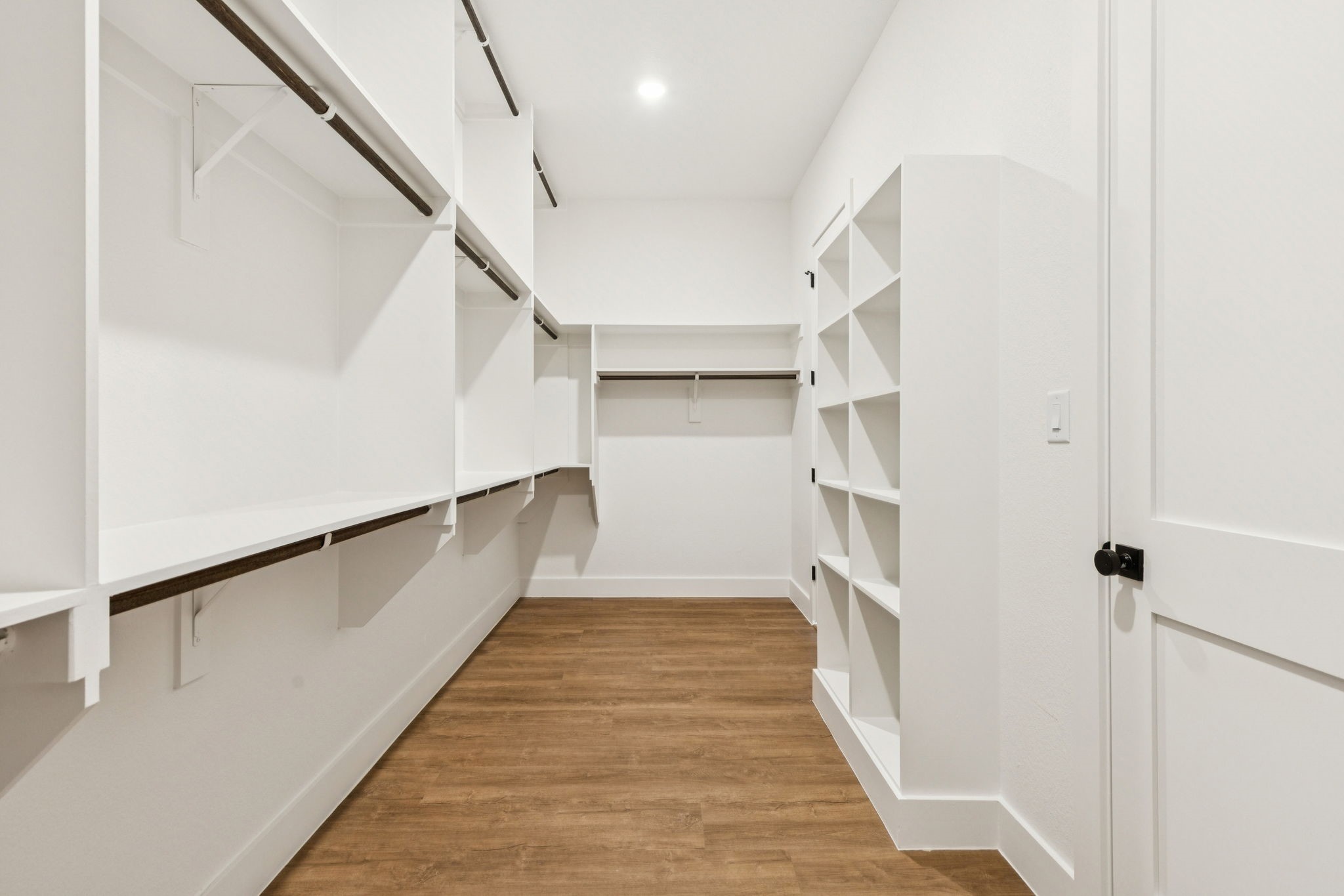 711 Hummingbird Lane