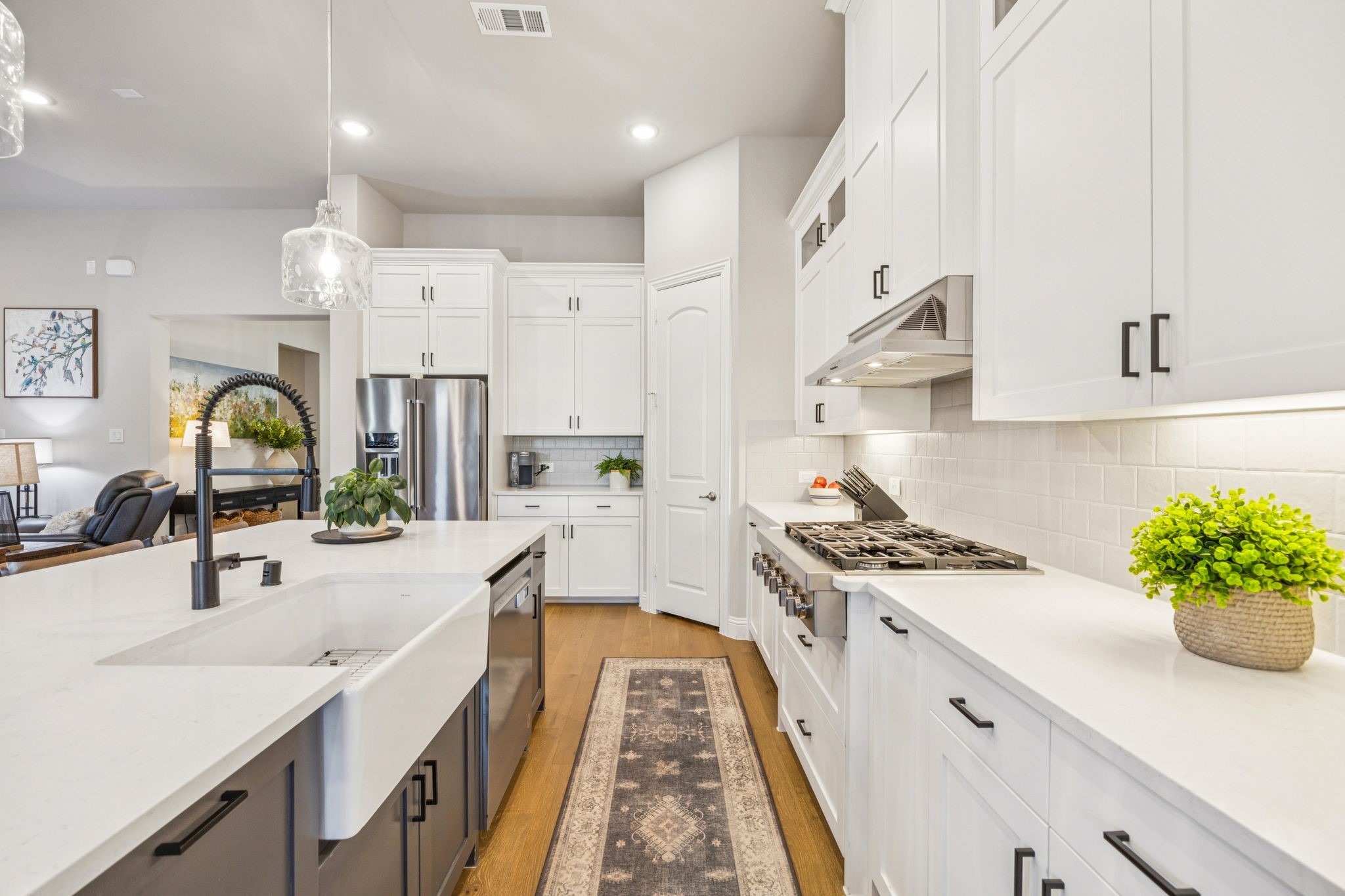 6916 Basket Flower Road