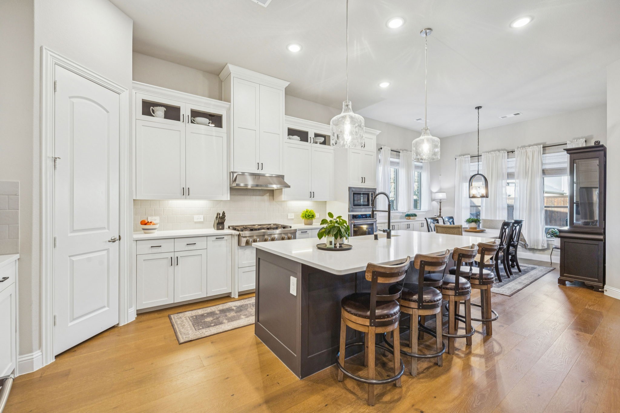 6916 Basket Flower Road