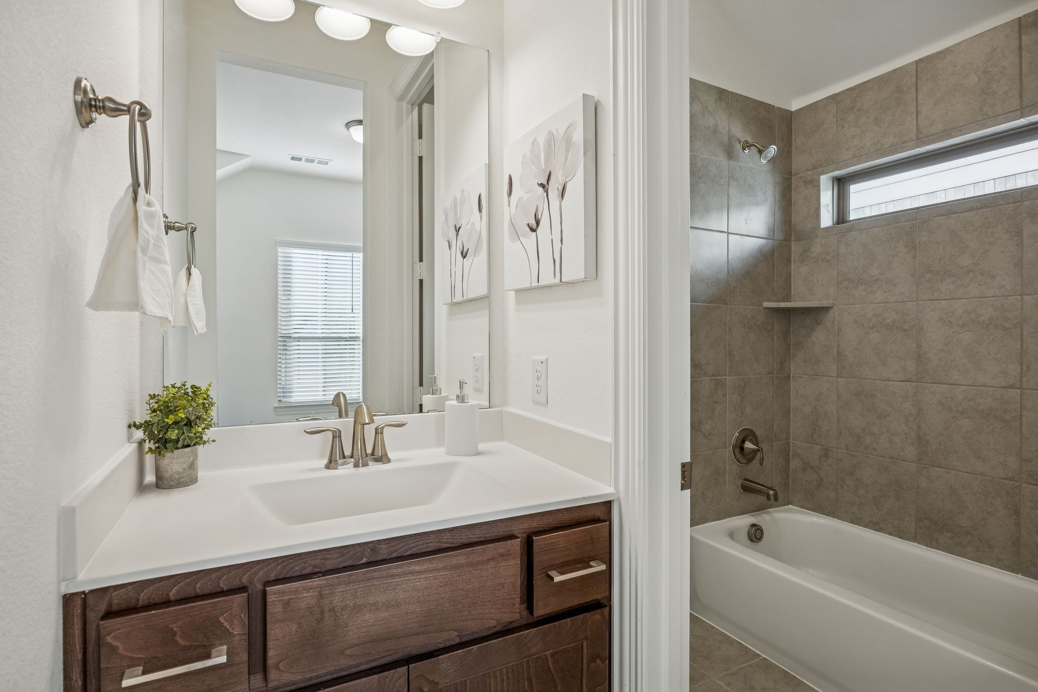 8105 Meadow Valley Drive