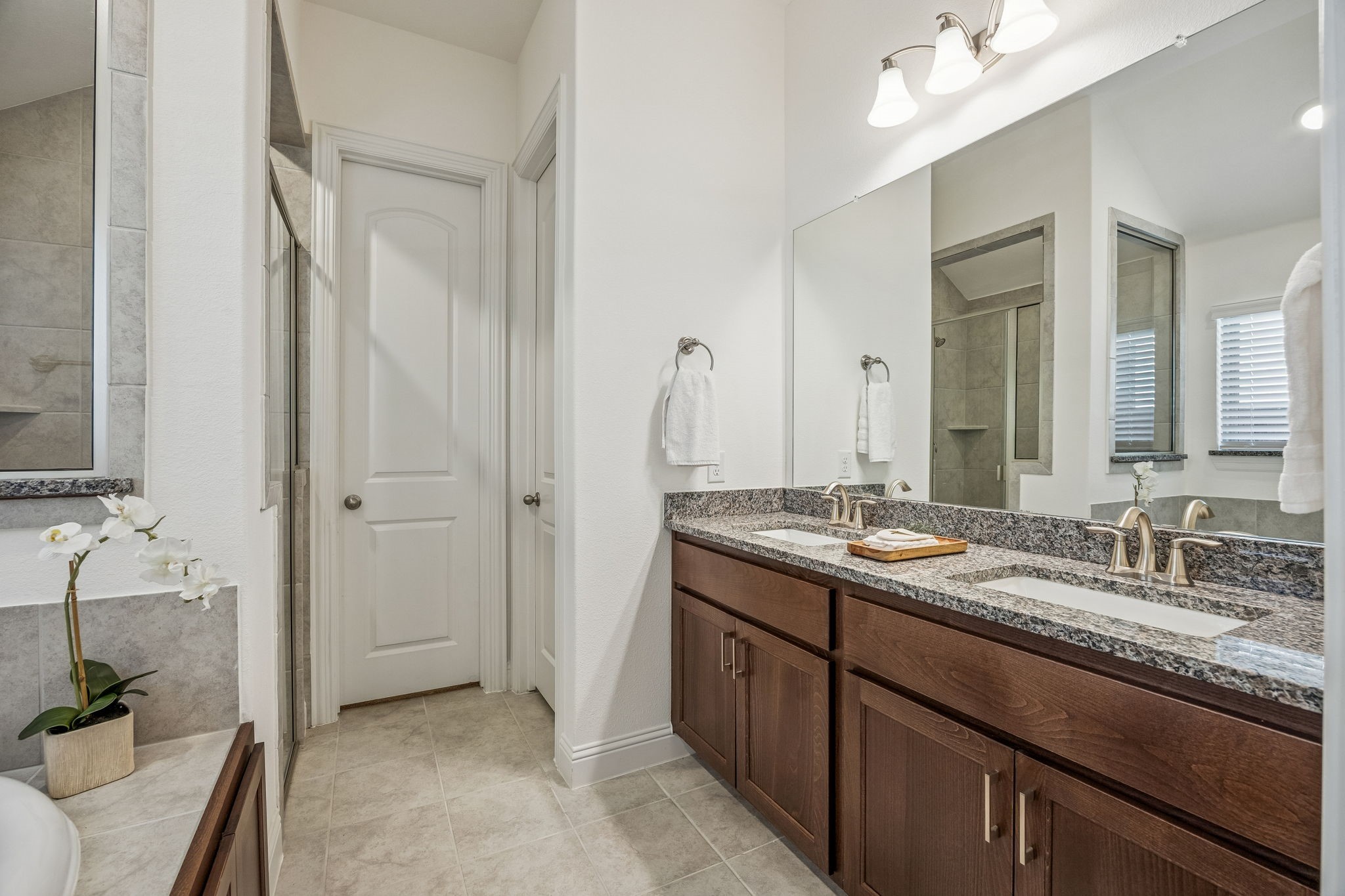 8105 Meadow Valley Drive