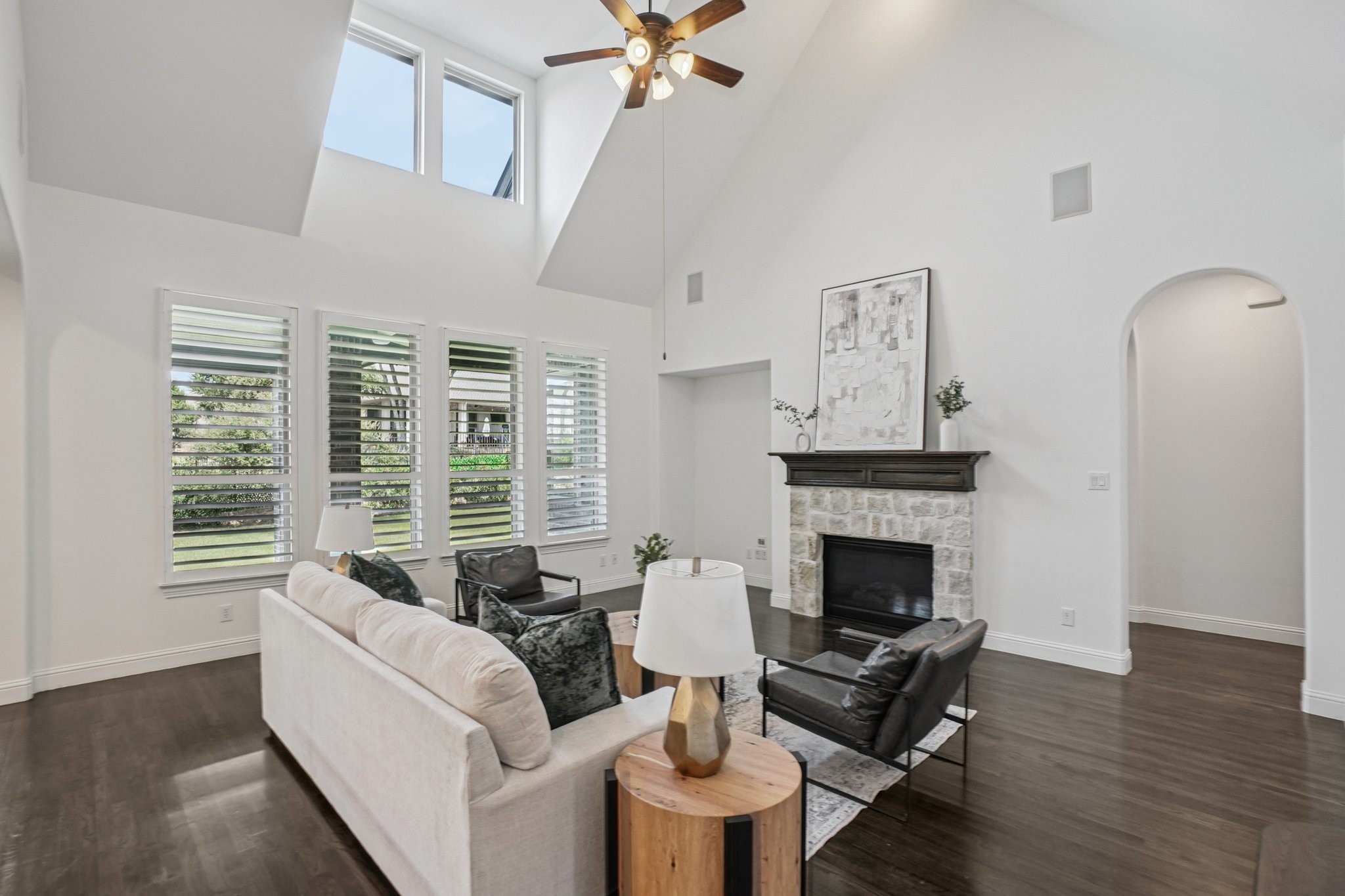 3 Hale Court