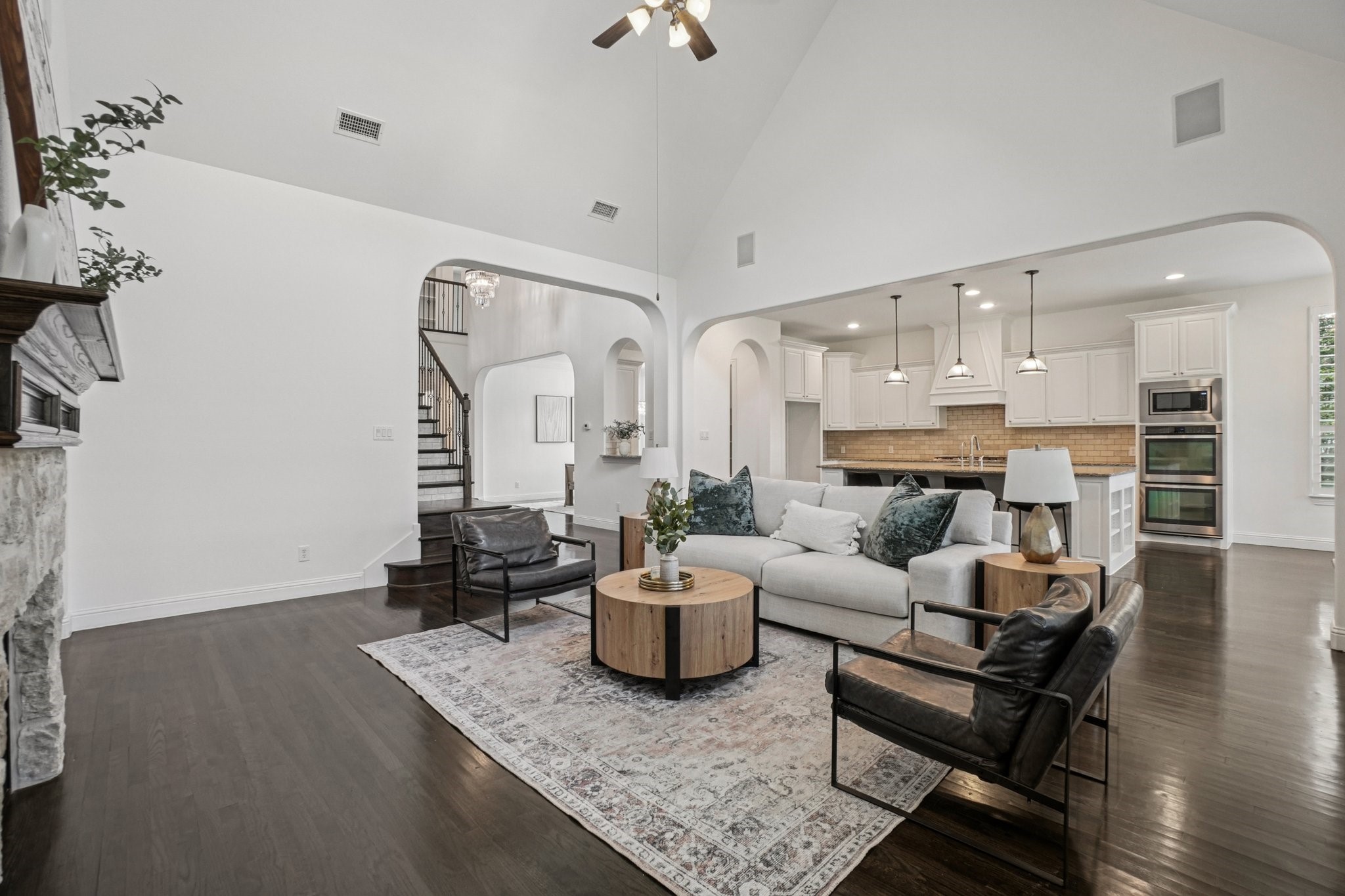 3 Hale Court