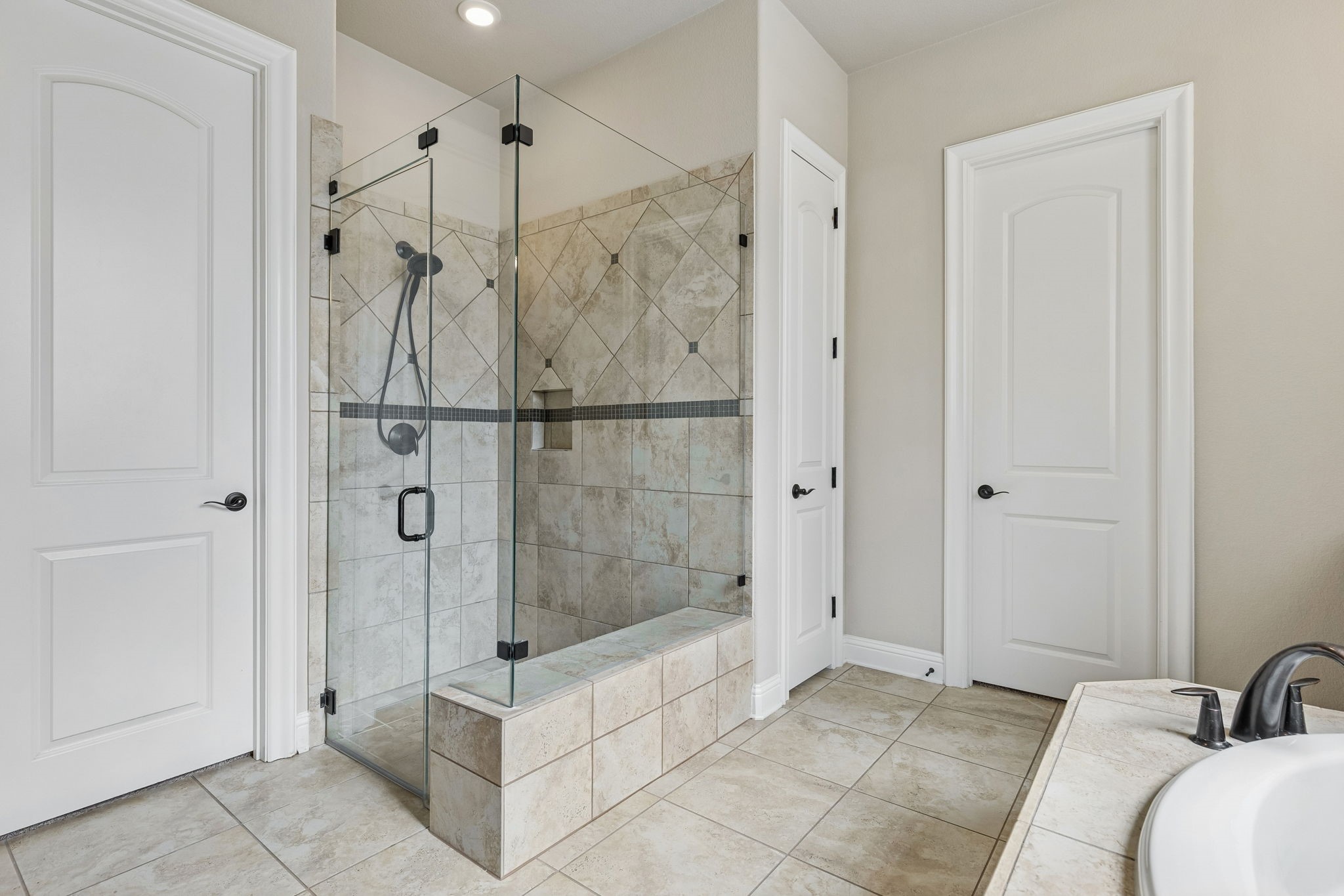 11100 Falling Leaf Trail