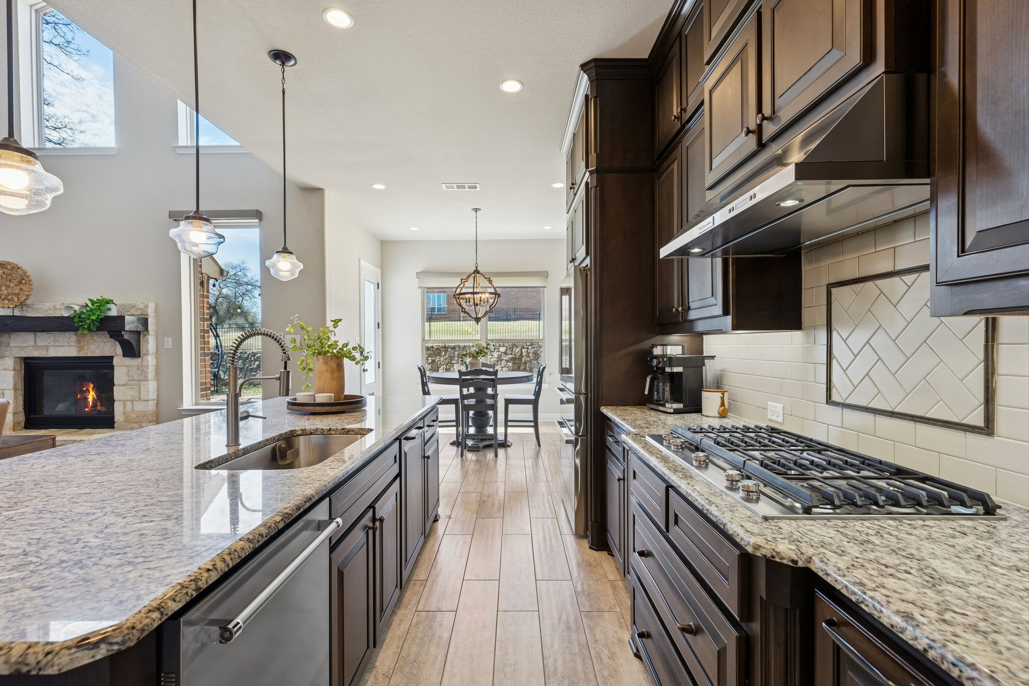 11100 Falling Leaf Trail