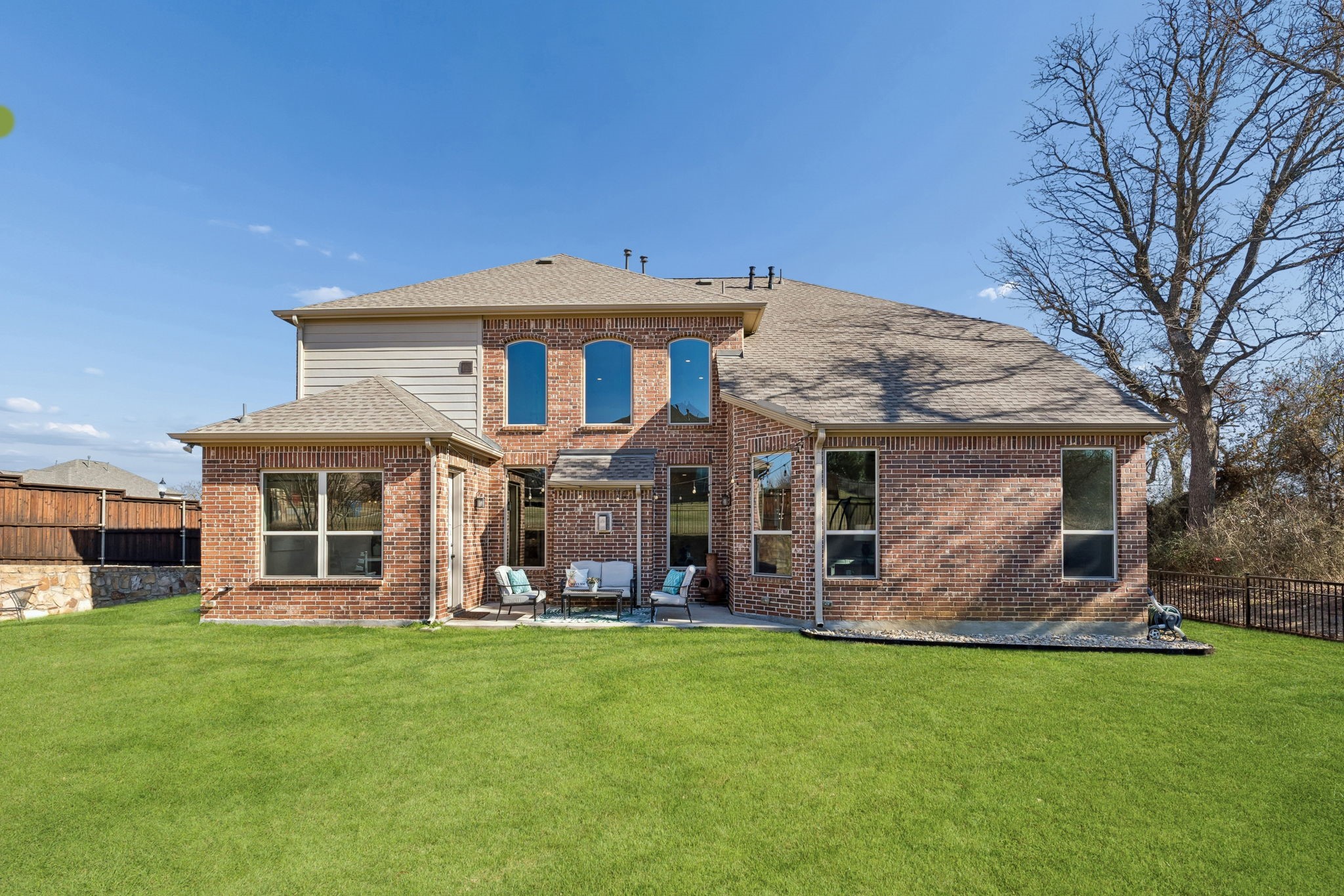 11100 Falling Leaf Trail