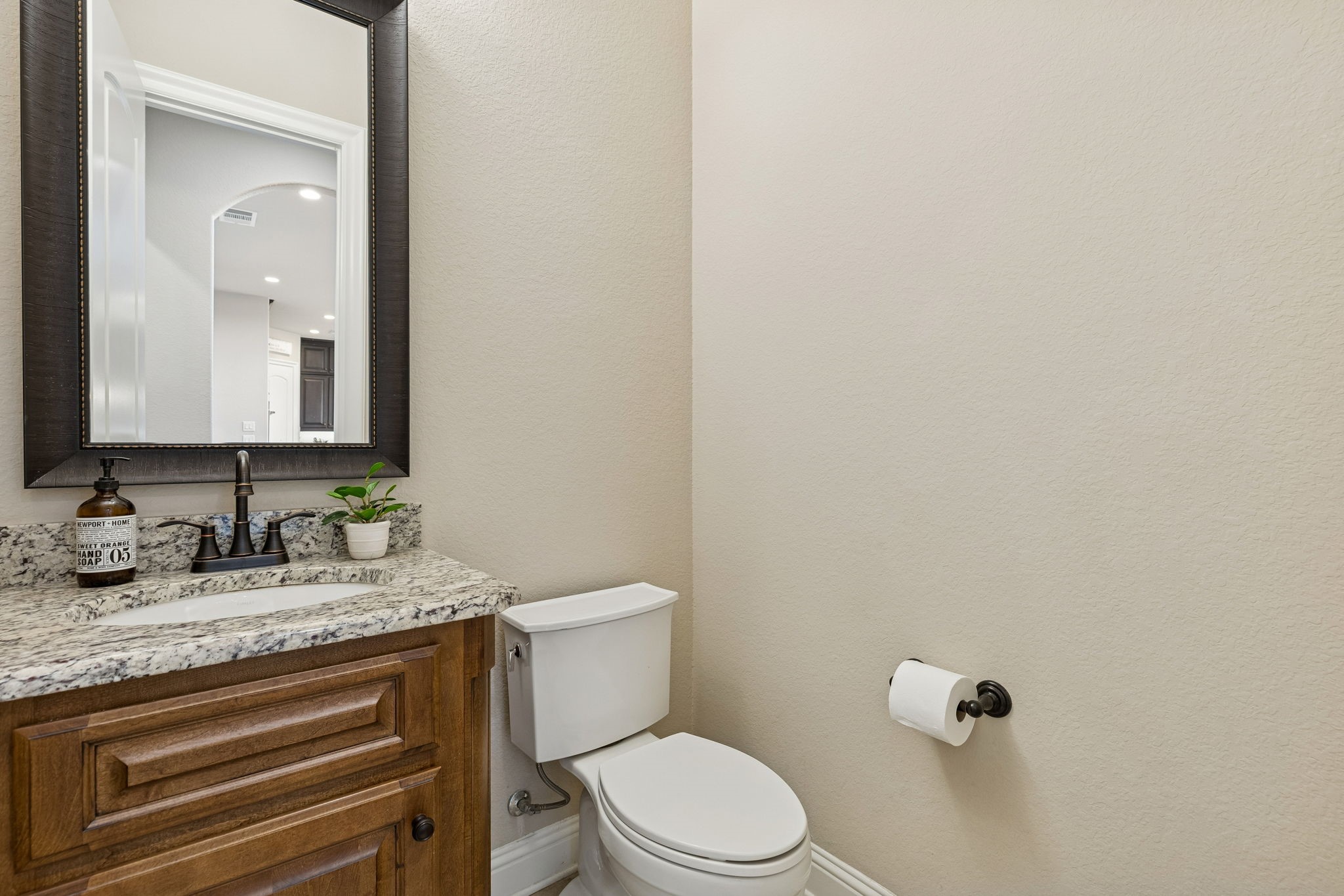 11100 Falling Leaf Trail