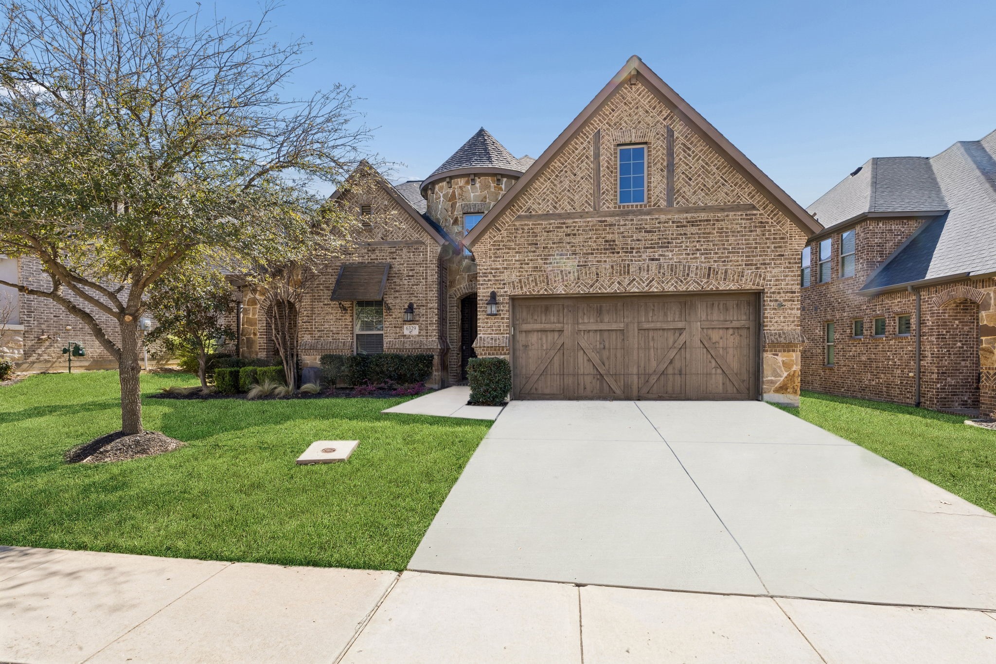 6329 Savannah Oak Trail