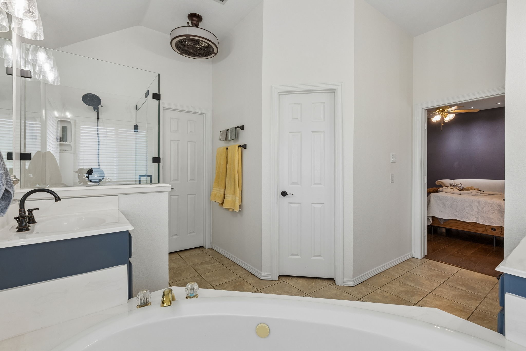 1901 Saw Tooth Court