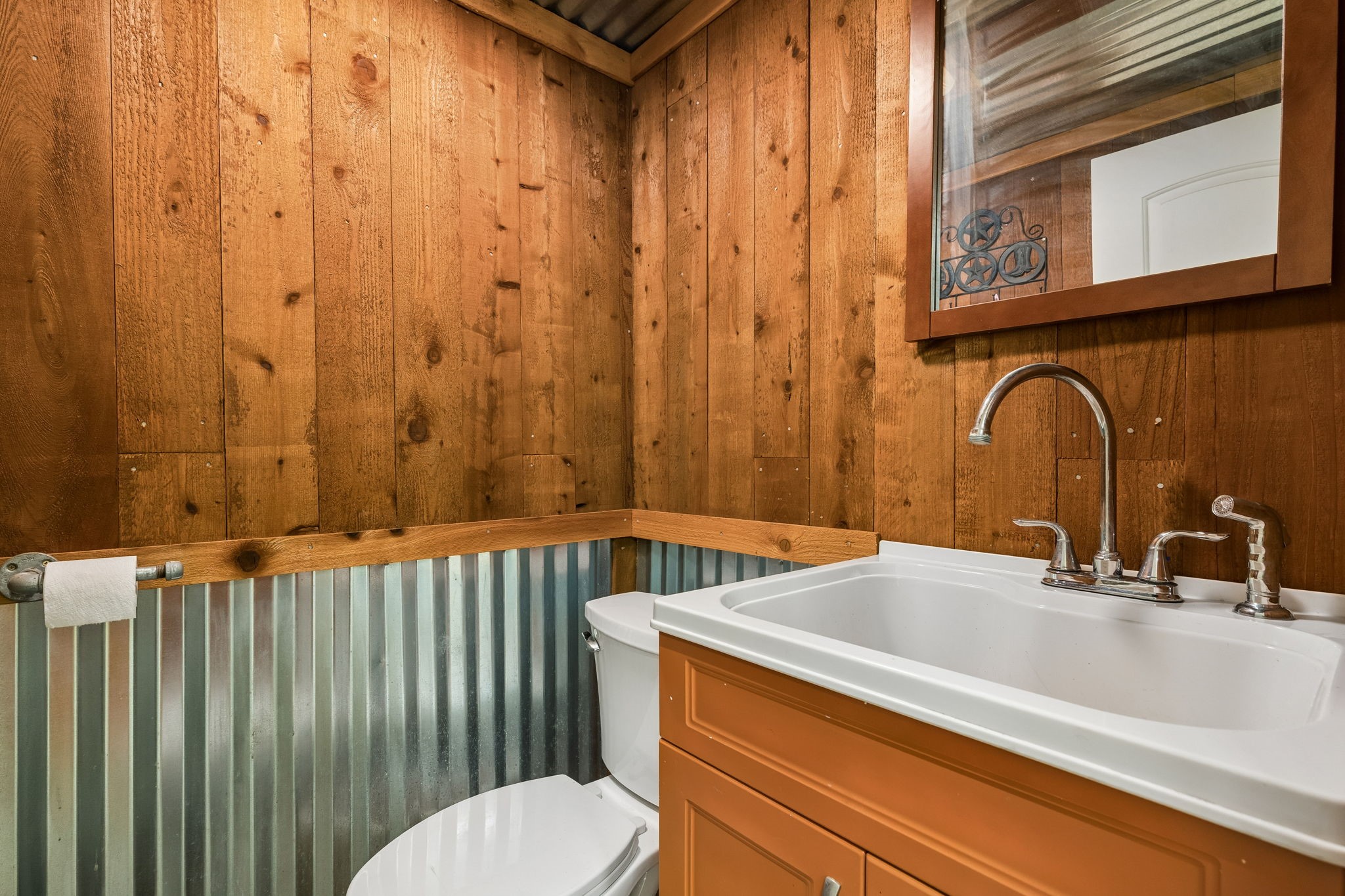 1901 Saw Tooth Court