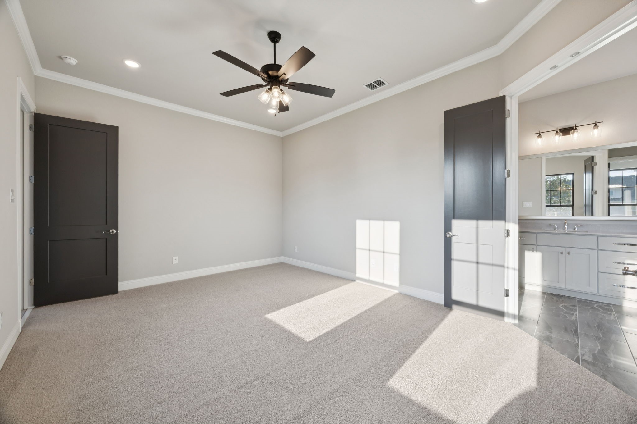 305 Sunset Lane 101