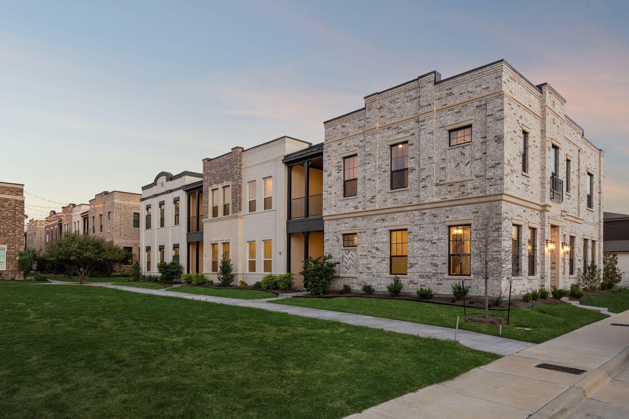 305 Sunset Lane 101