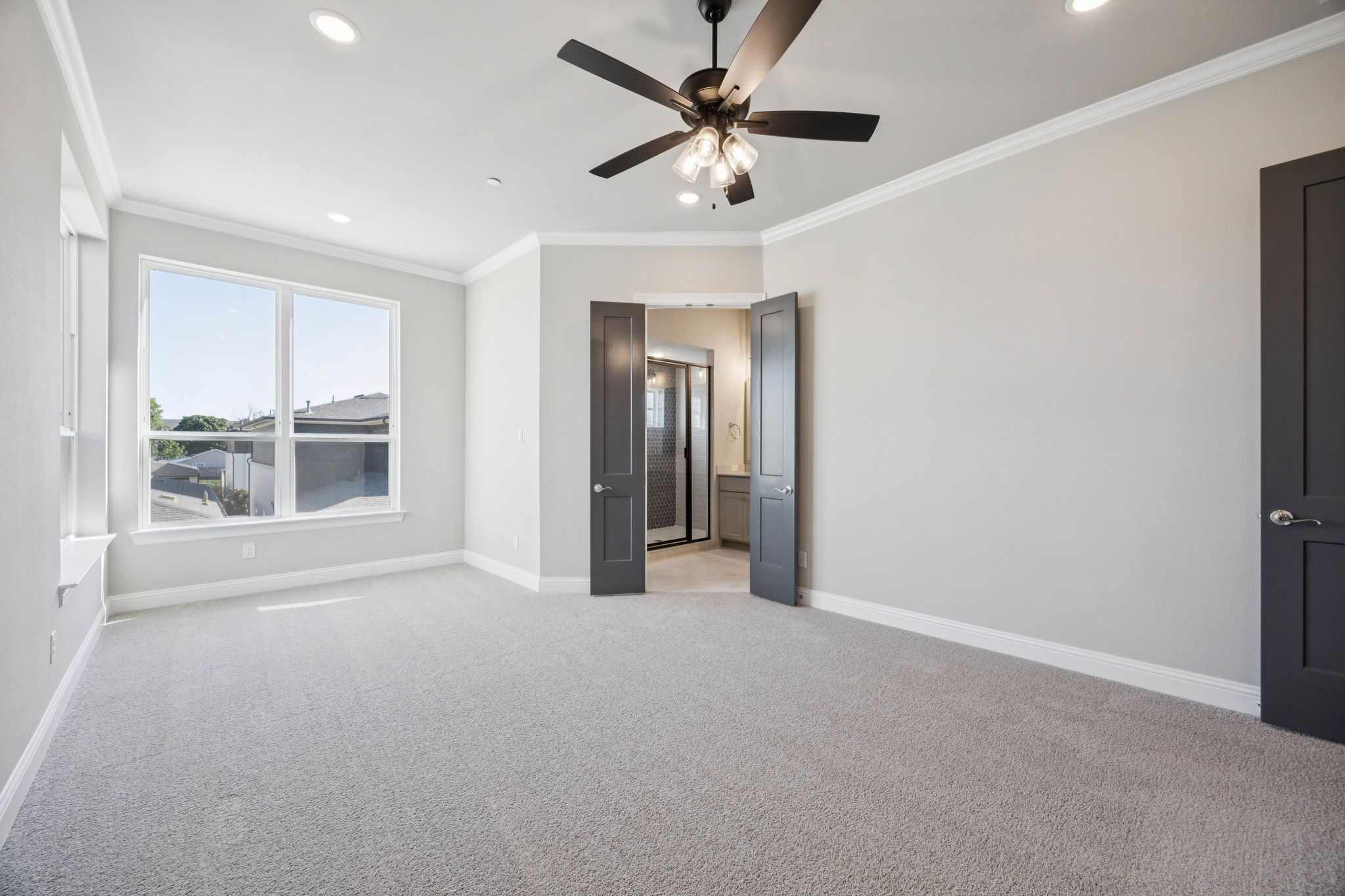 305 Sunset Lane 102