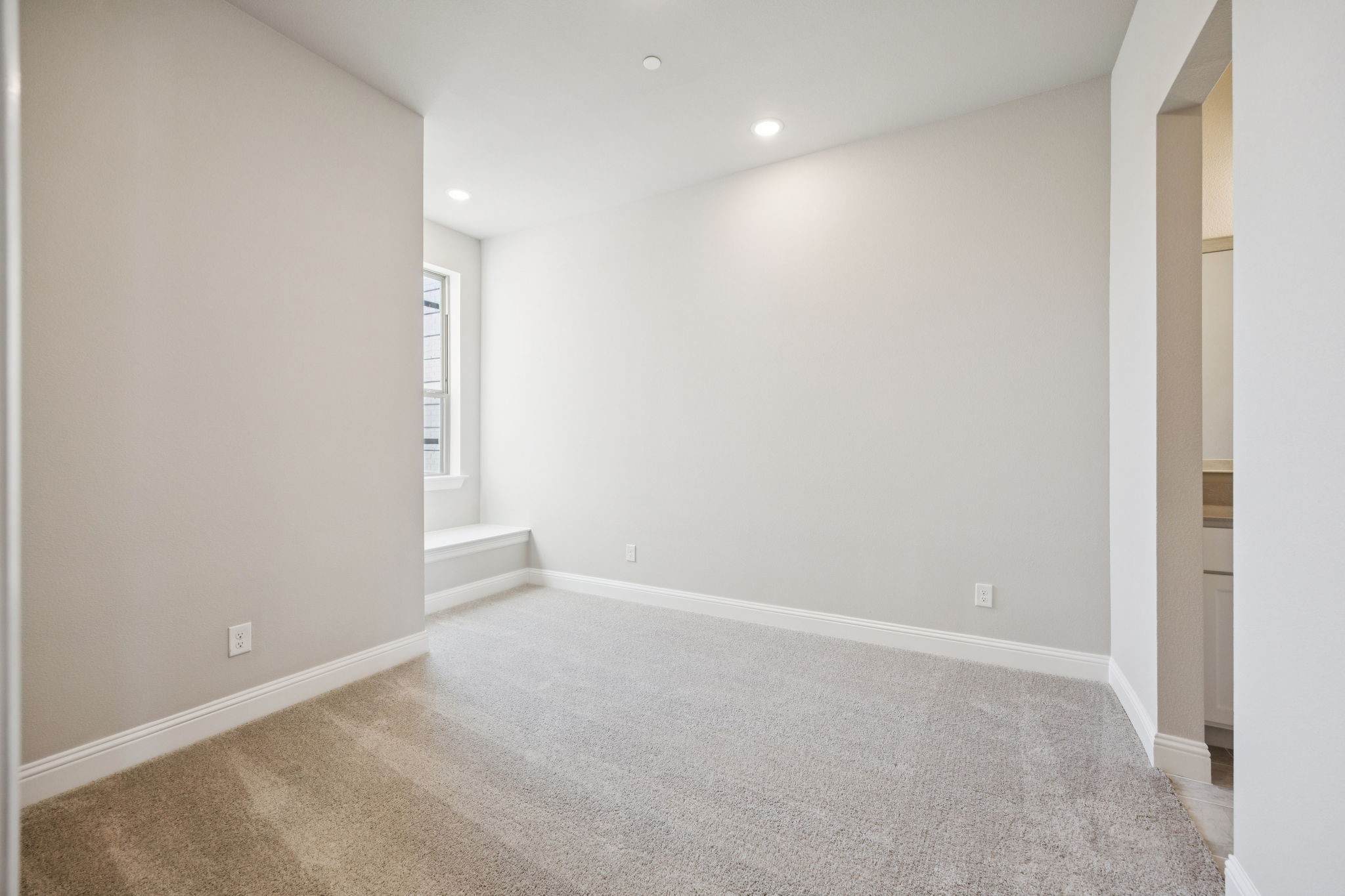 305 Sunset Lane 103