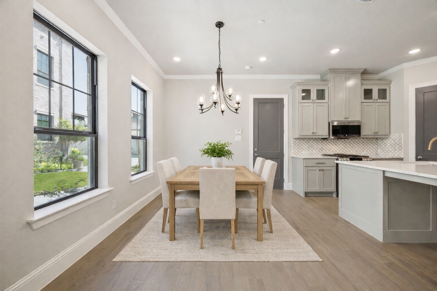305 Sunset Lane 104
