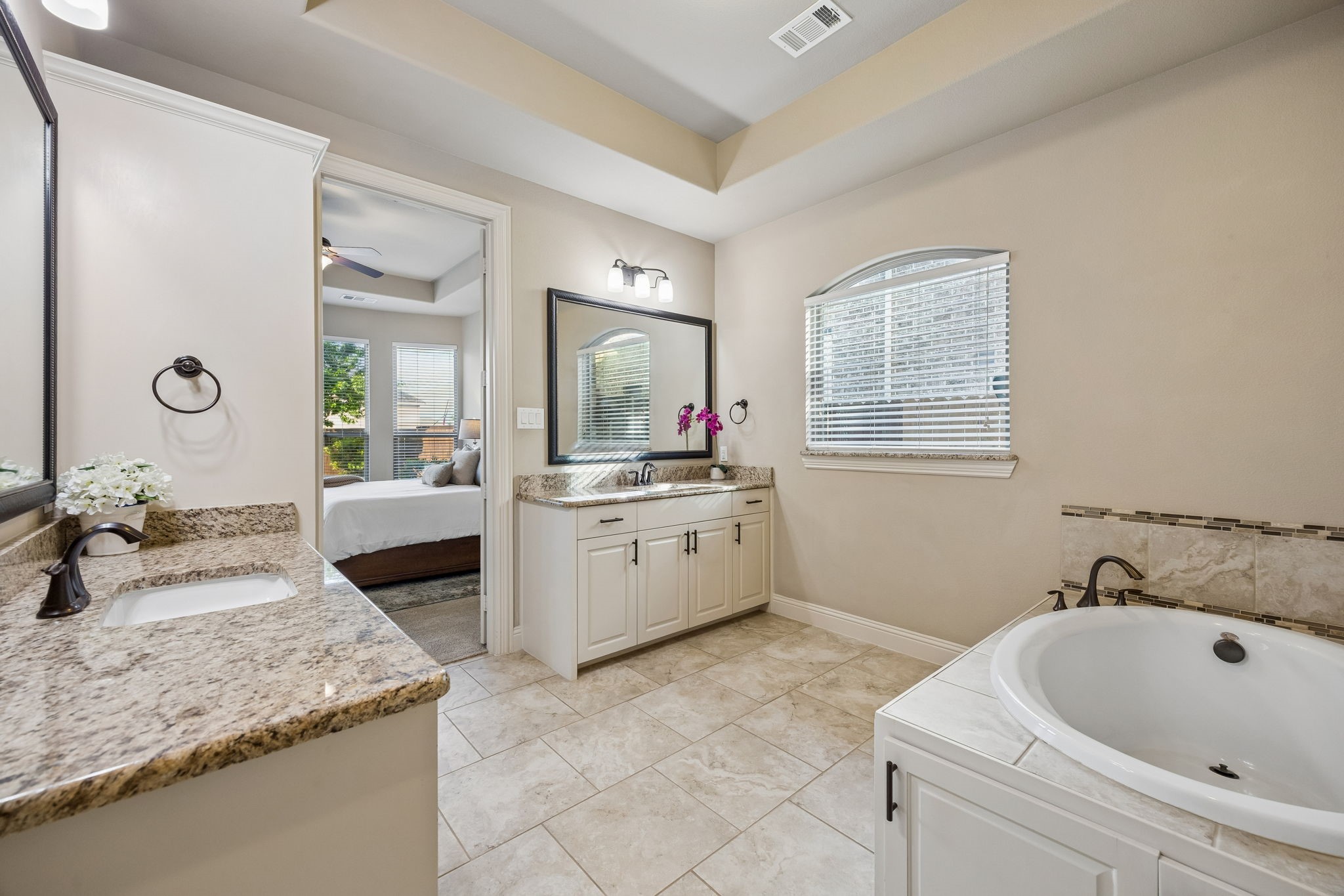 6316 Savannah Oak Trail