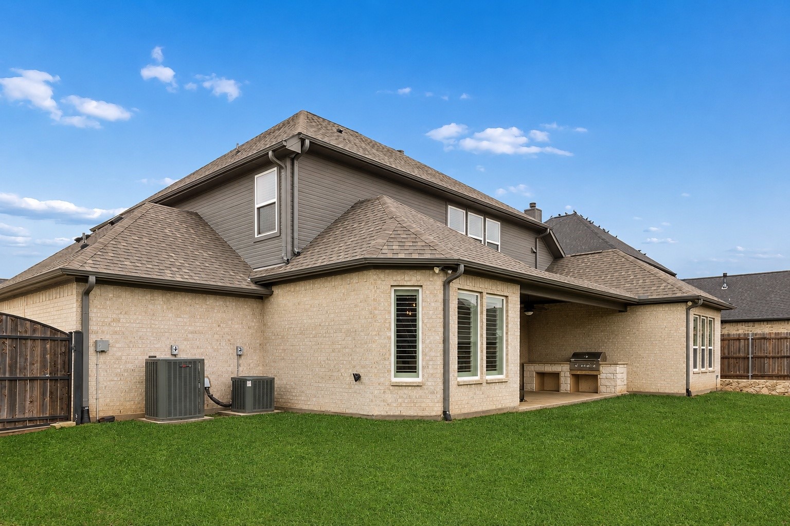 104 Ryder Court