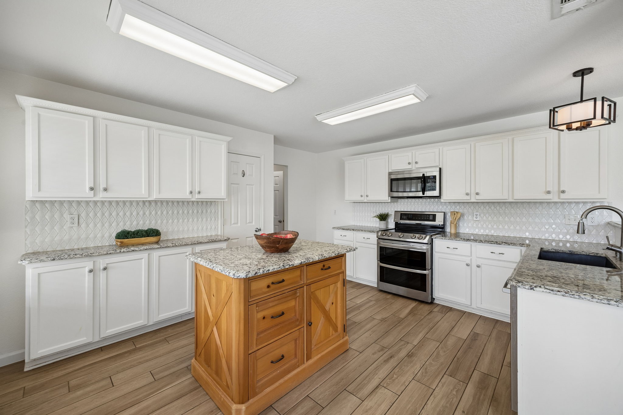 14053 Lost Spurs Road
