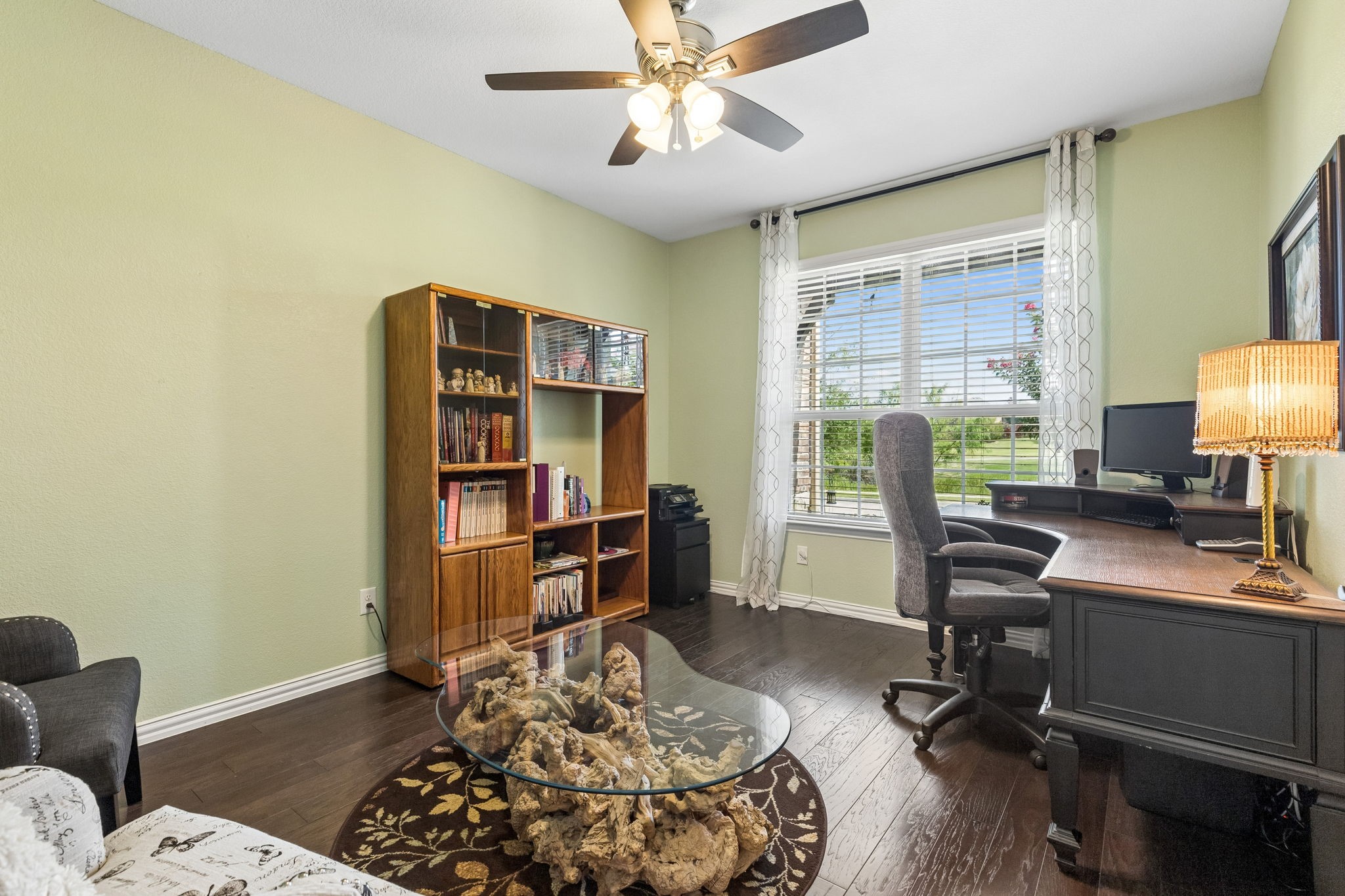 1120 Parkdale Drive