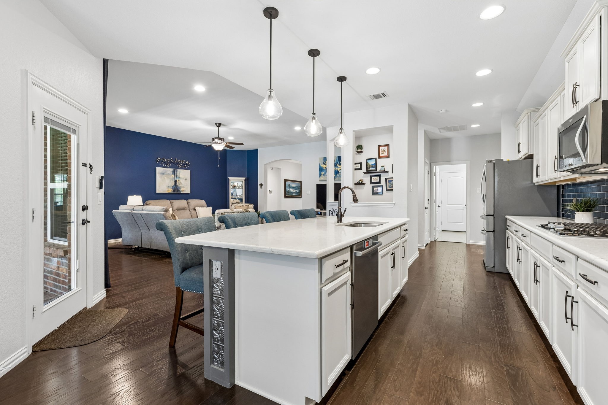 1120 Parkdale Drive